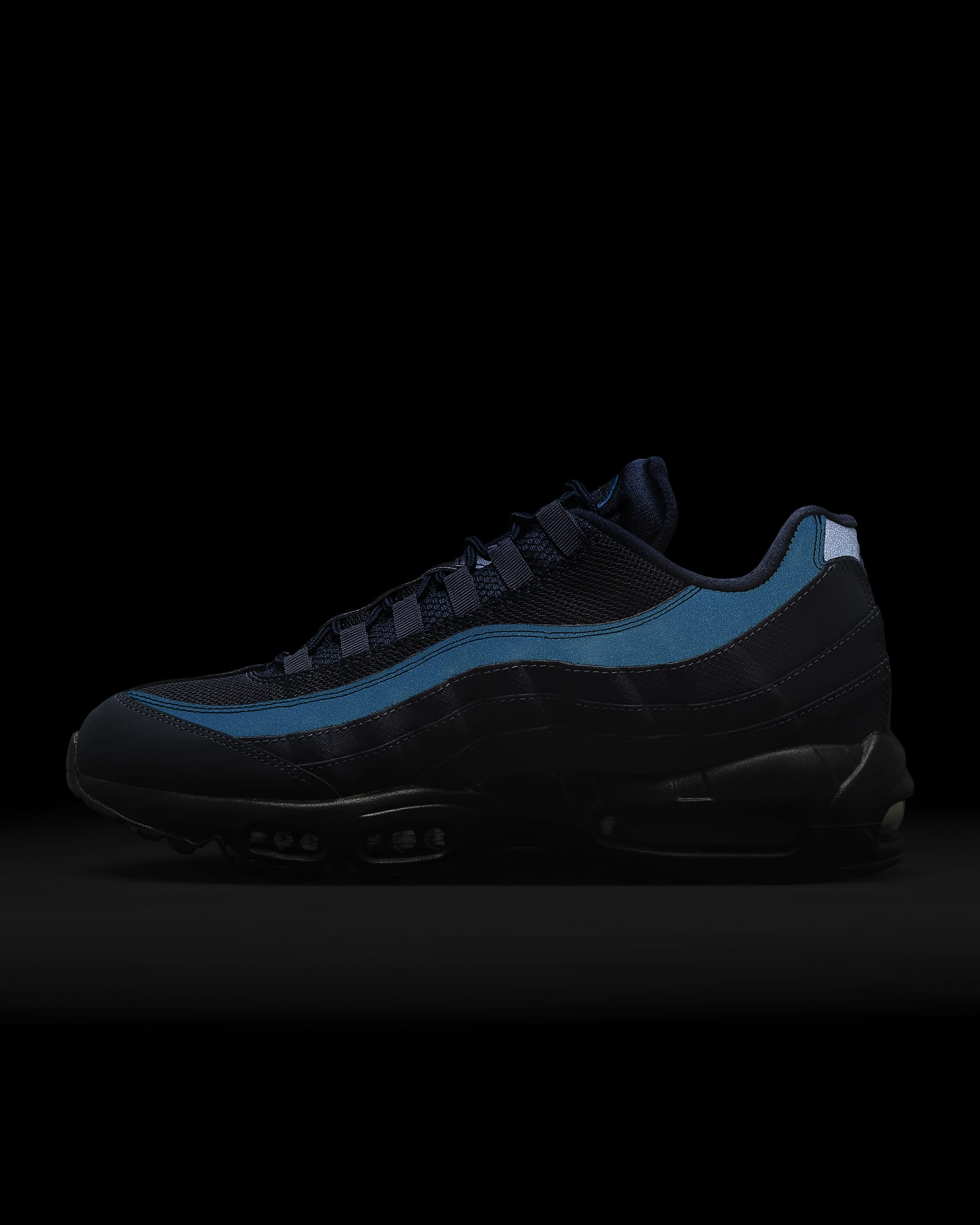 Nike Air Max 95 Men's Shoes - Black/Thunder Blue/Court Blue/Obsidian