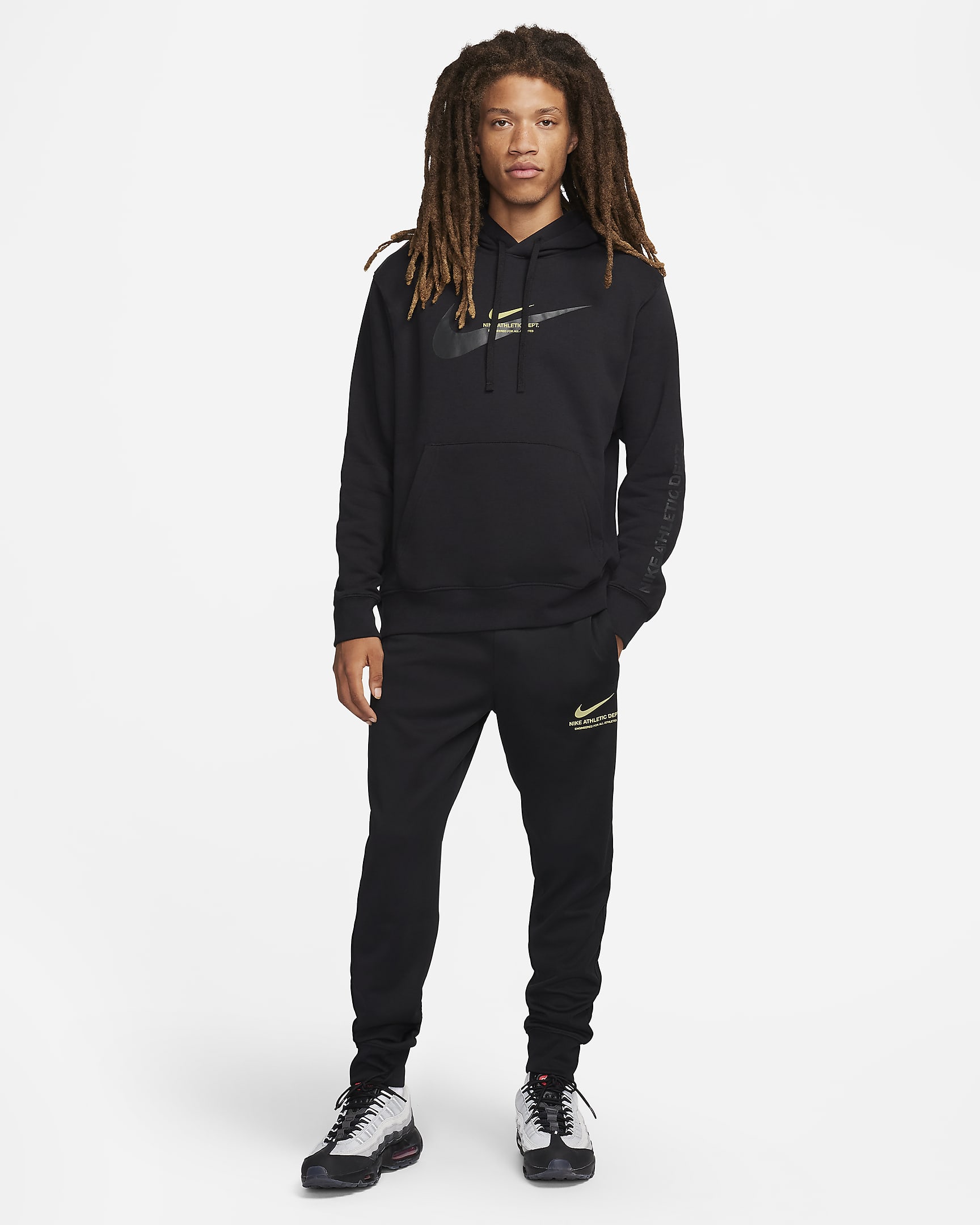 Nike Sportswear Men's Trousers. Nike UK