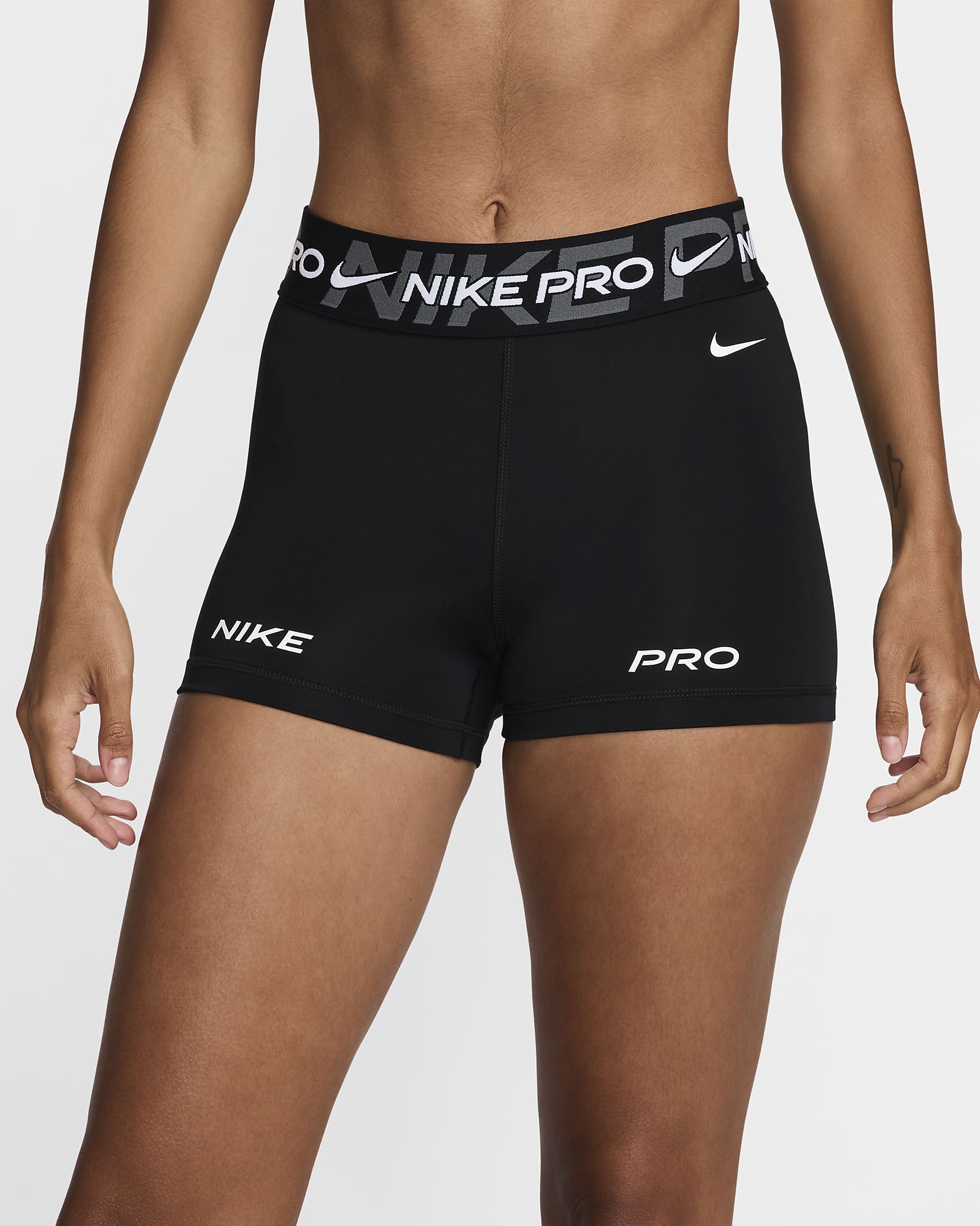 Shorts de ciclismo con gráfico de tiro medio de 8 cm para mujer Nike Pro - Negro/Gris hierro/Blanco/Blanco