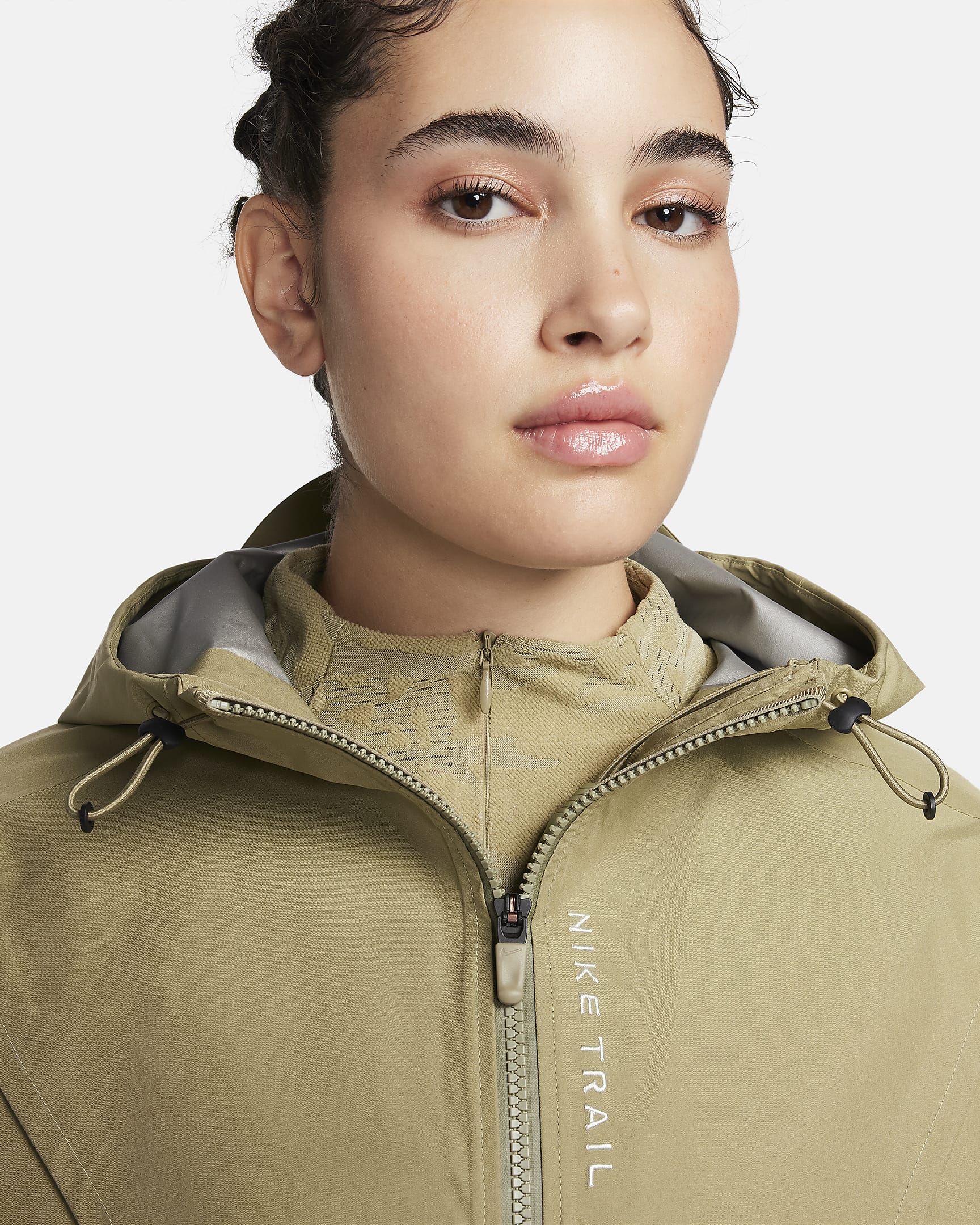 Nike Trail GORE-TEX INFINIUM™ Trail-Laufjacke für Damen - Neutral Olive/Neutral Olive/Sea Glass