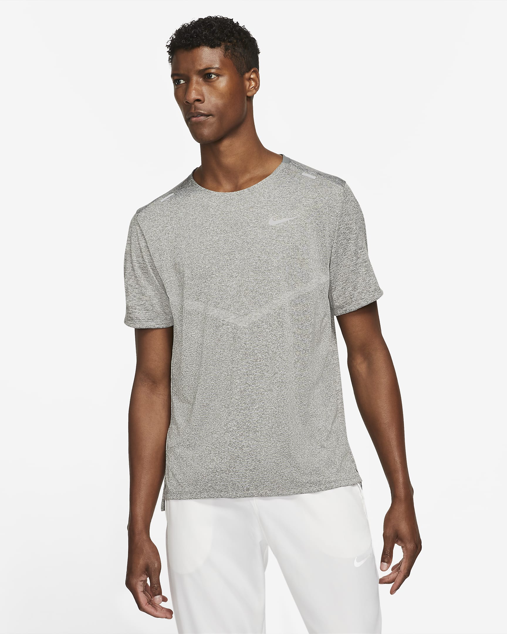 Nike Rise 365 Dri-FIT Kurzarm-Laufoberteil für Herren - Smoke Grey/Heather