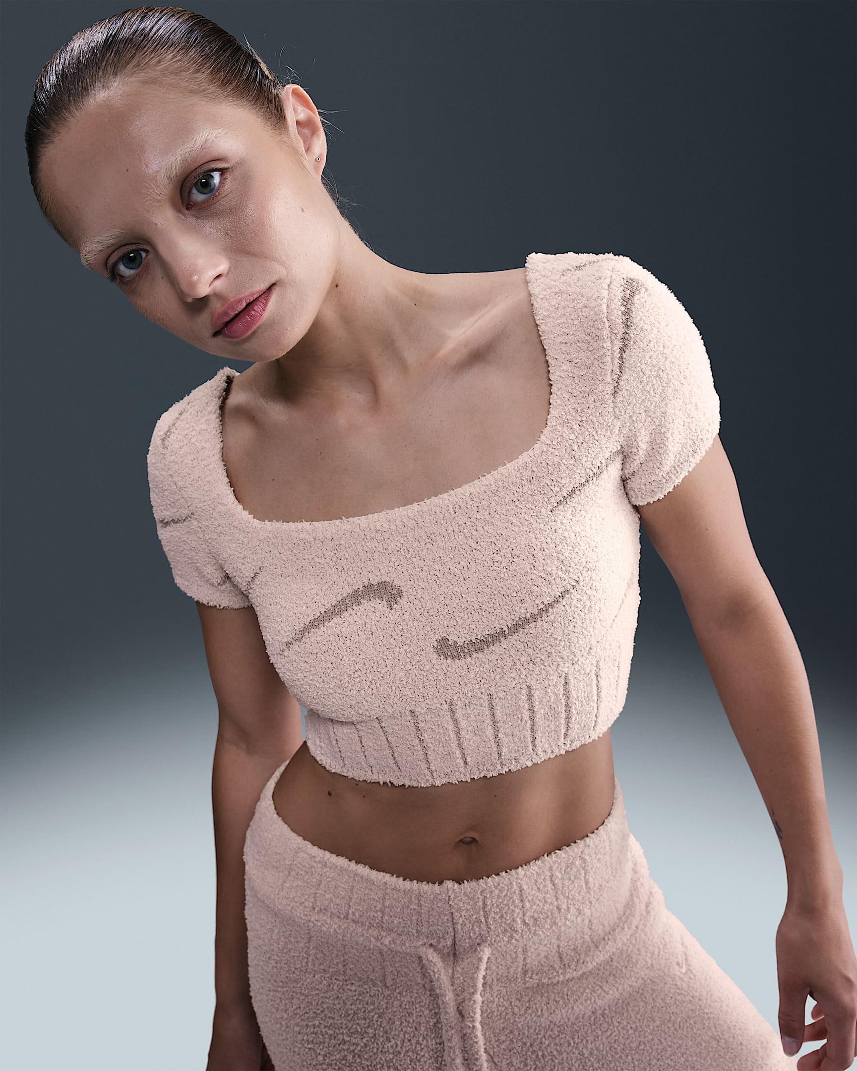 Nike Sportswear Phoenix Cozy Bouclé Women's Slim Short-Sleeve Cropped Knit Top - Silt Red/Malt/Silt Red