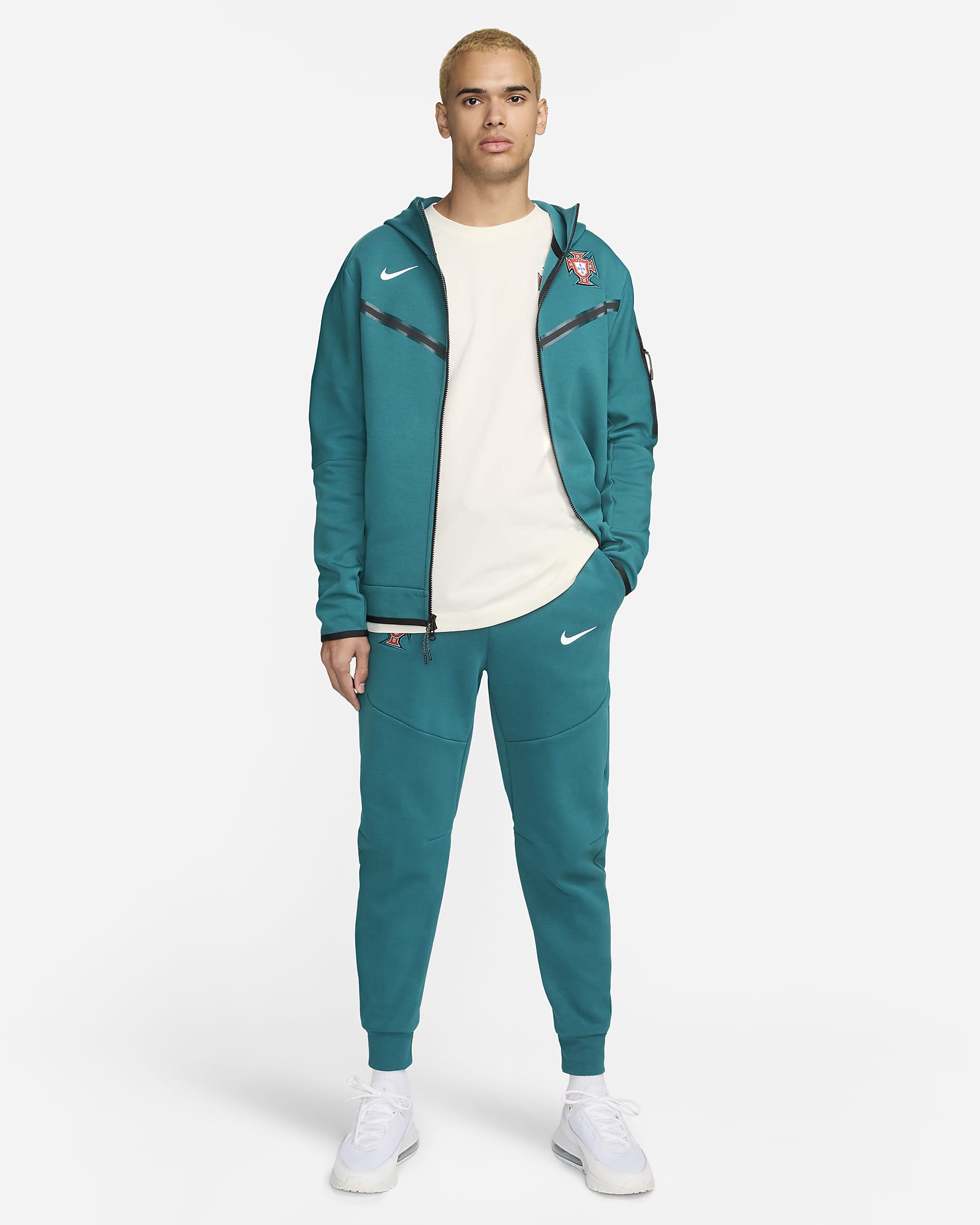 Portugália Tech Fleece Windrunner Nike Soccer hosszú cipzáras, kapucnis férfipulóver - Geode Teal/Sail