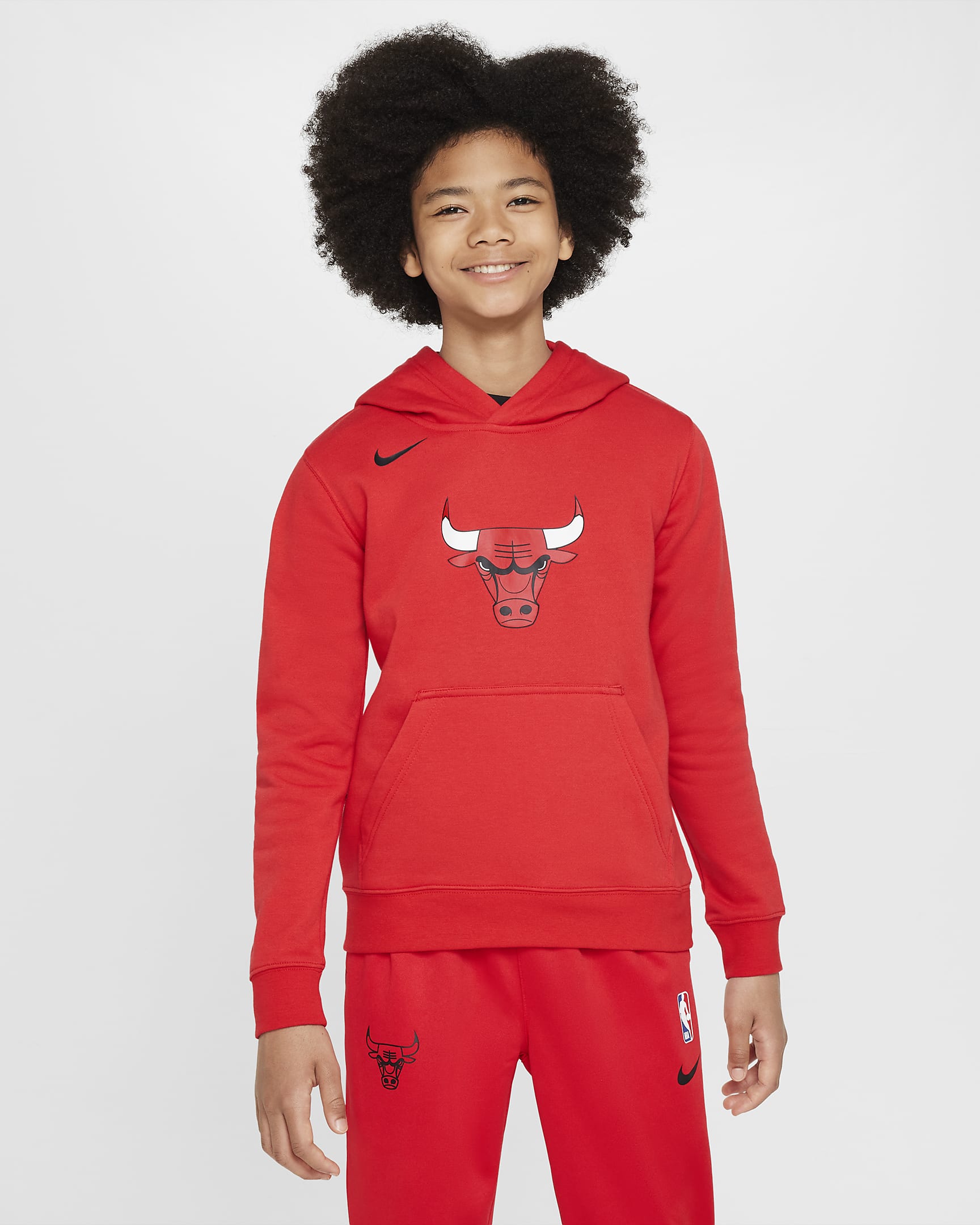 Chicago Bulls Club Older Kids' Nike NBA Fleece Pullover Hoodie - University Red