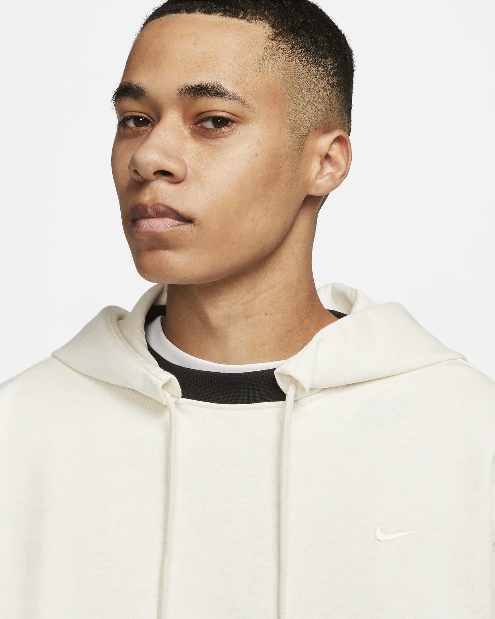 Nike Standard Issue Men's DriFIT Pullover Basketball Hoodie. Nike UK
