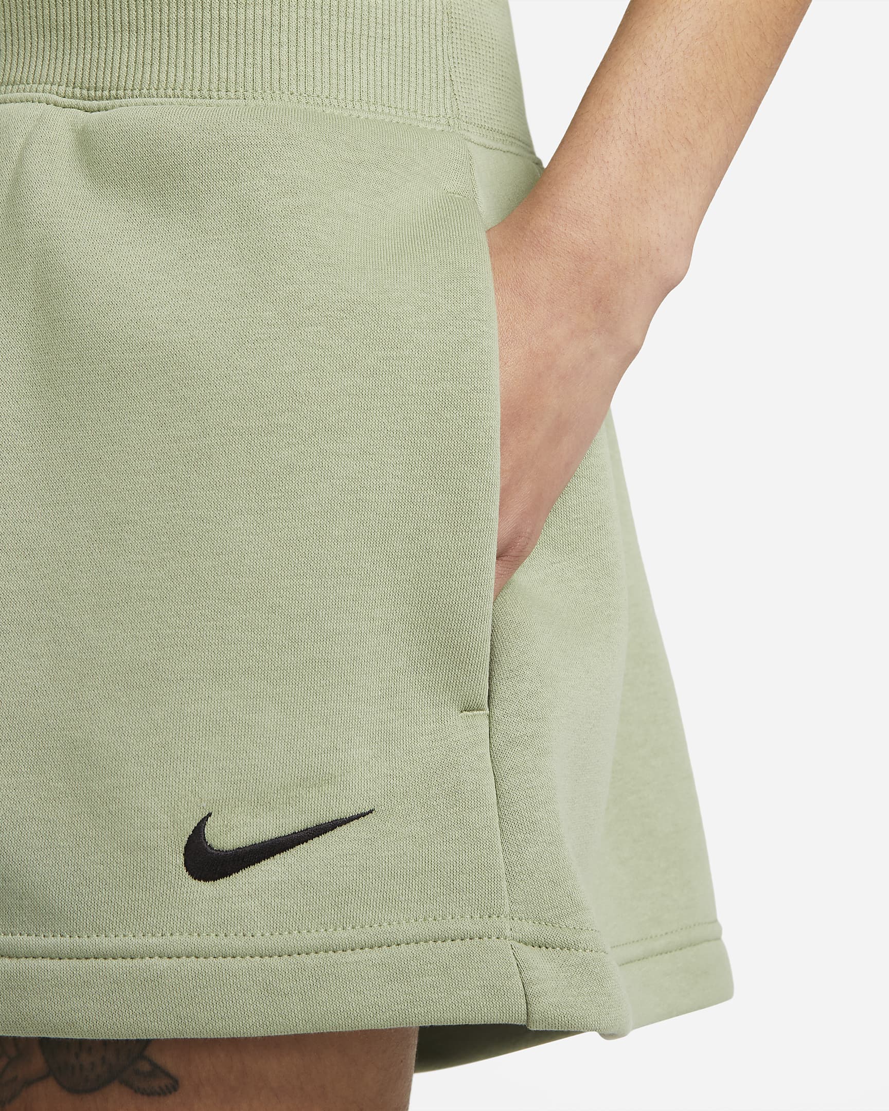 Nike Sportswear Phoenix Fleece Women's High-Waisted Shorts. Nike CA