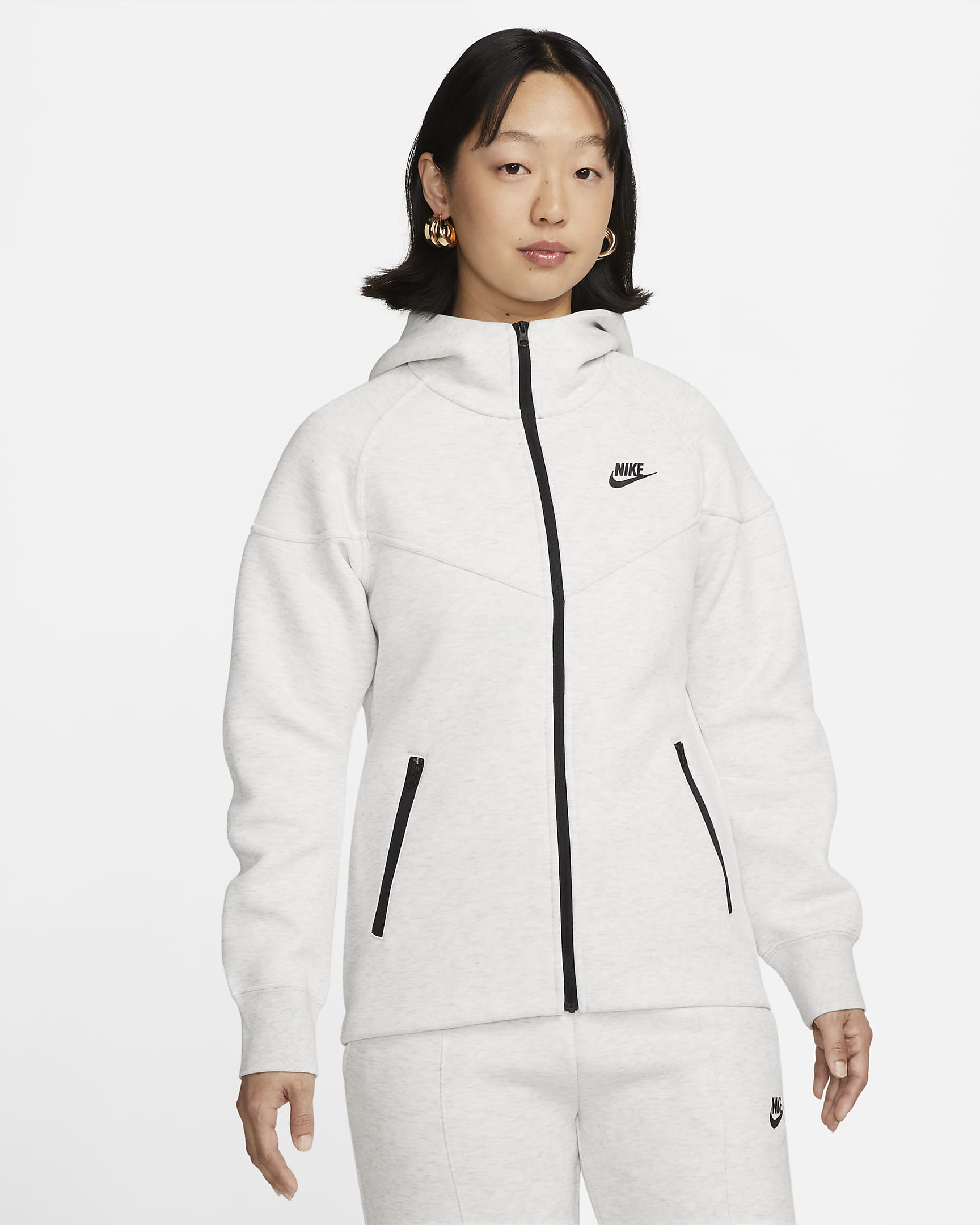 Nike Sportswear Tech Fleece Windrunner Women's Full-Zip Hoodie. Nike SG