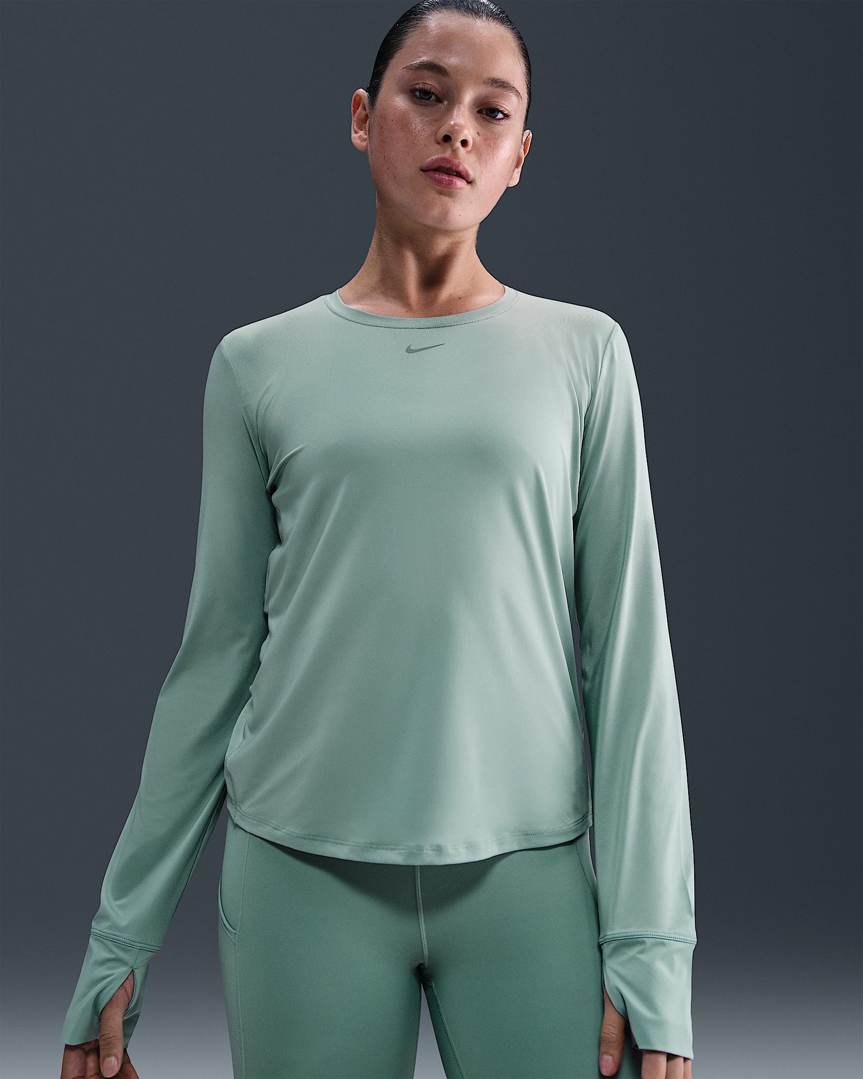 Nike One Classic Women's Dri-FIT Long-Sleeve Top - Cannon/White