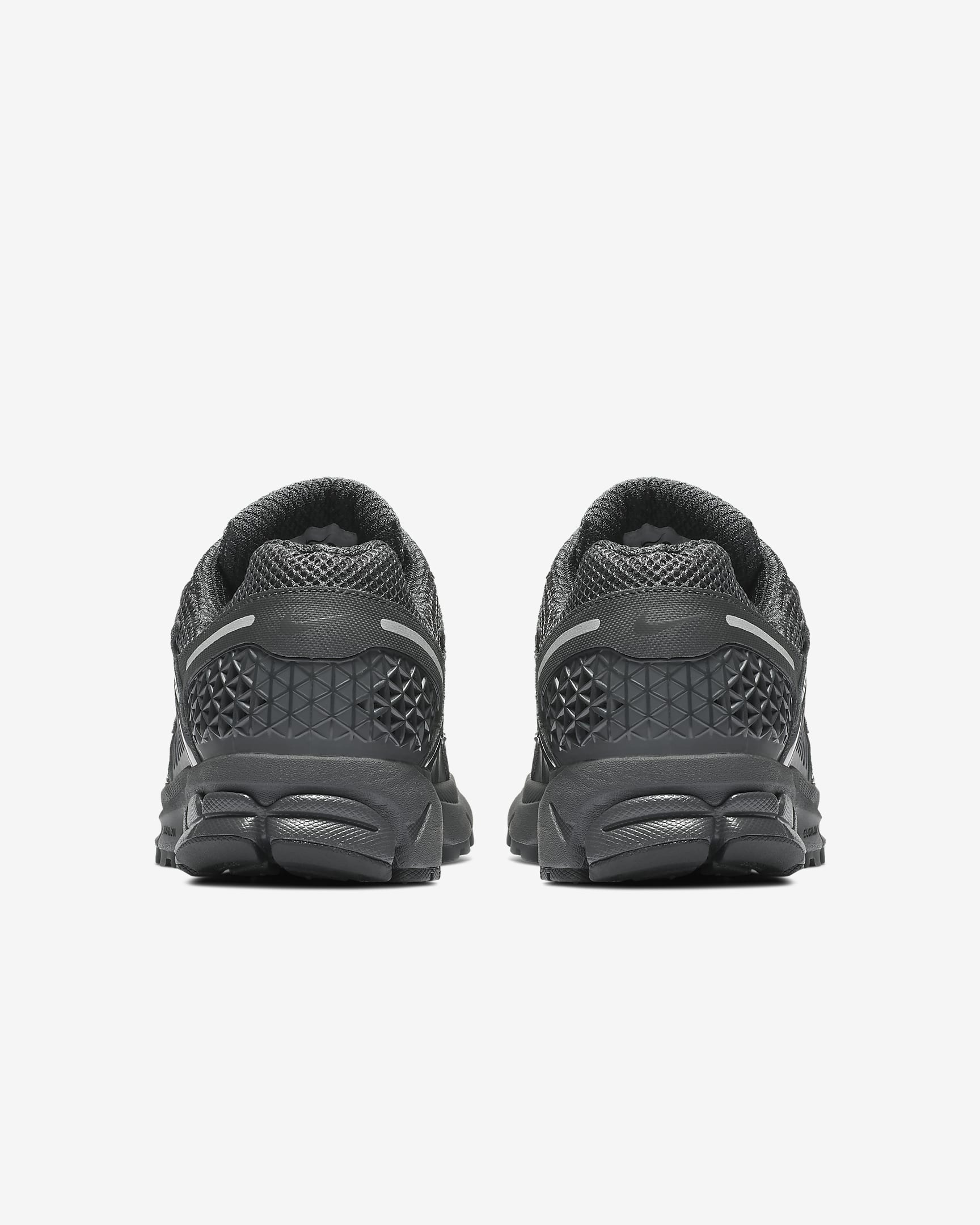 Nike Zoom Vomero 5 Men's Shoes. Nike CZ