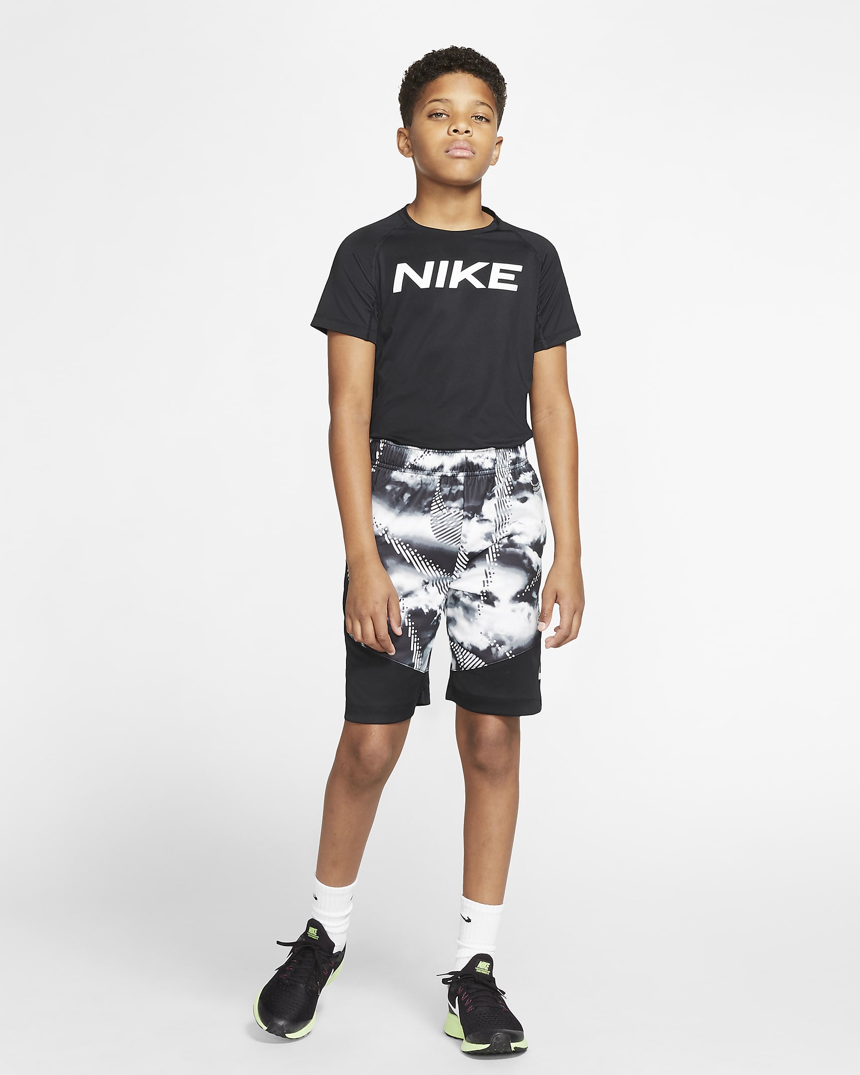 Nike Big Kids' (Boys') Printed Training Shorts. Nike JP