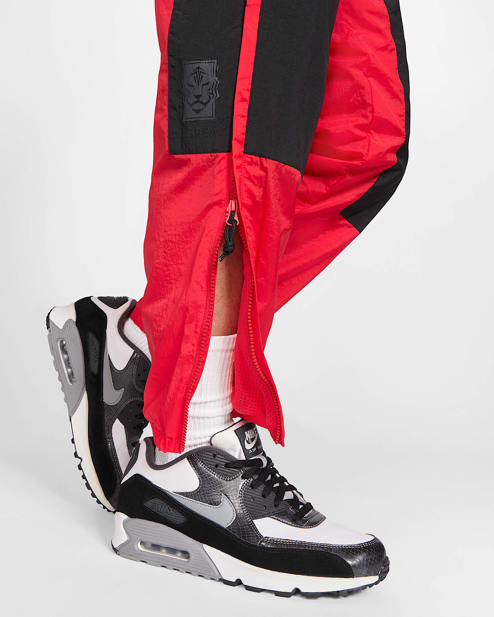 Korea Men's Woven Overalls. Nike CA