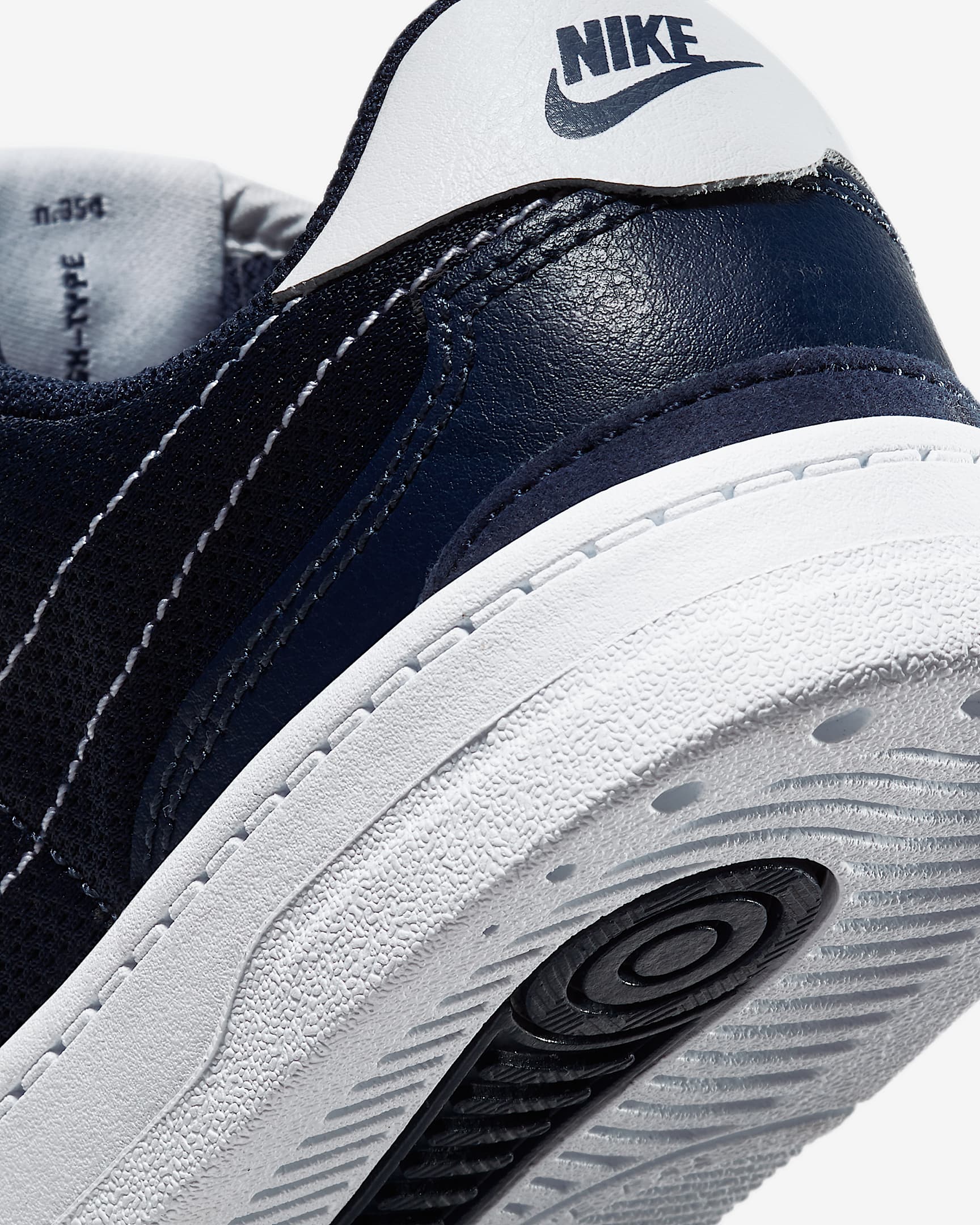 Nike SquashType Younger Kids' Shoe. Nike BE