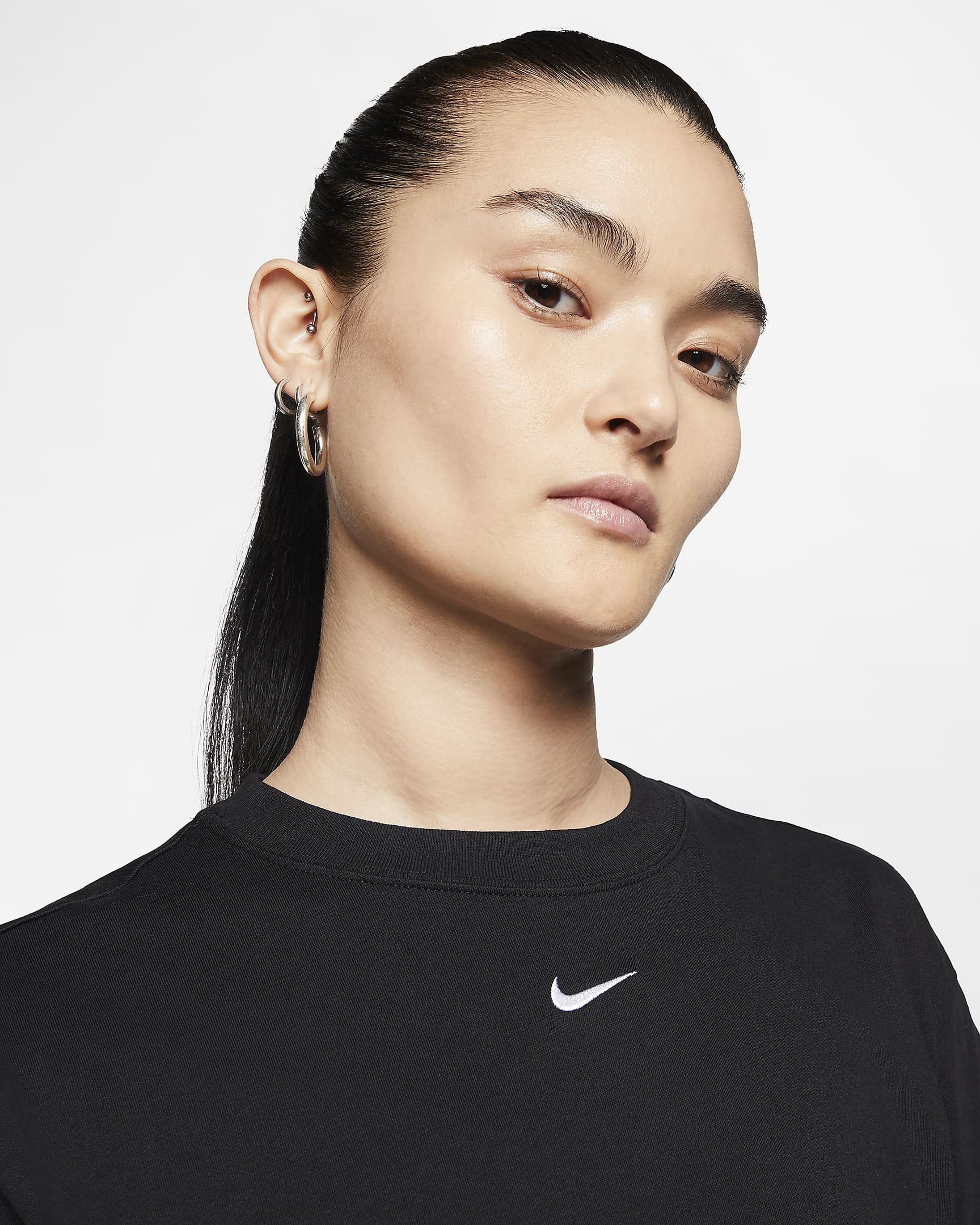 Nike Sportswear Essential Women's Dress. Nike PH