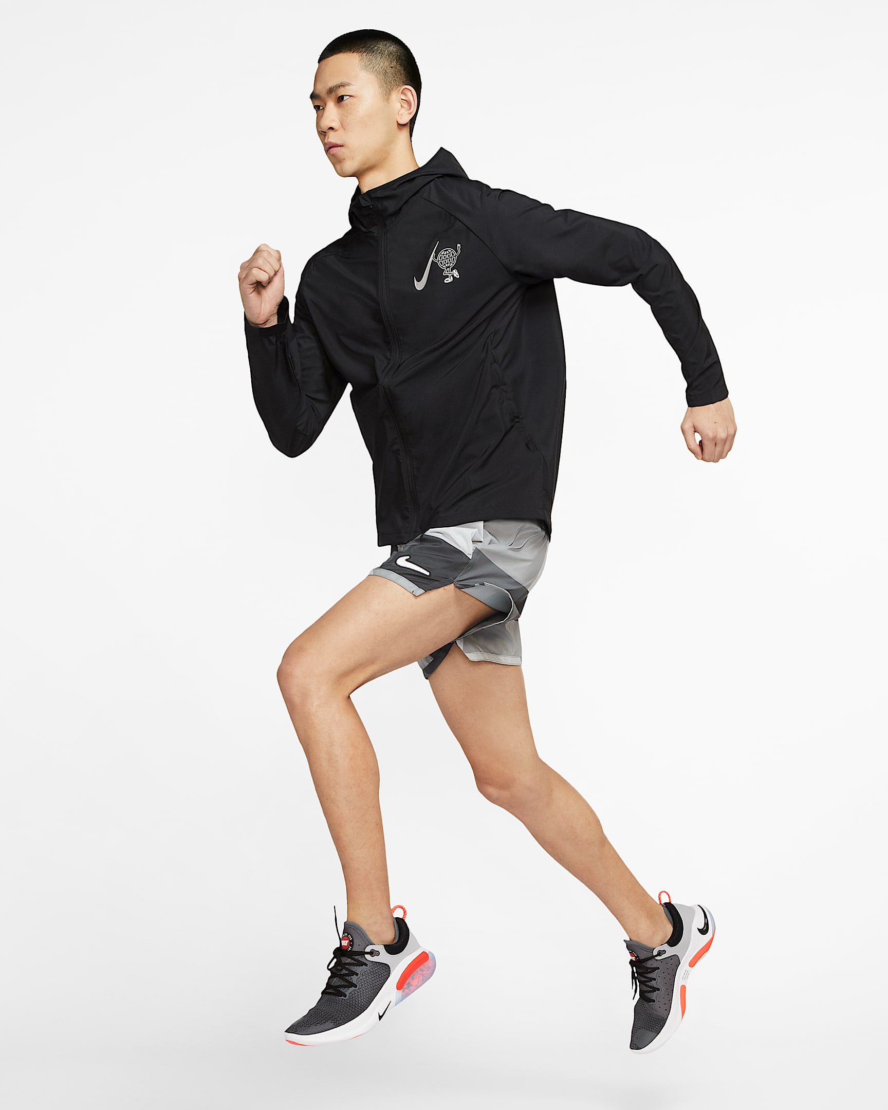 Nike Essential Wild Run Men's Running Jacket. Nike ID