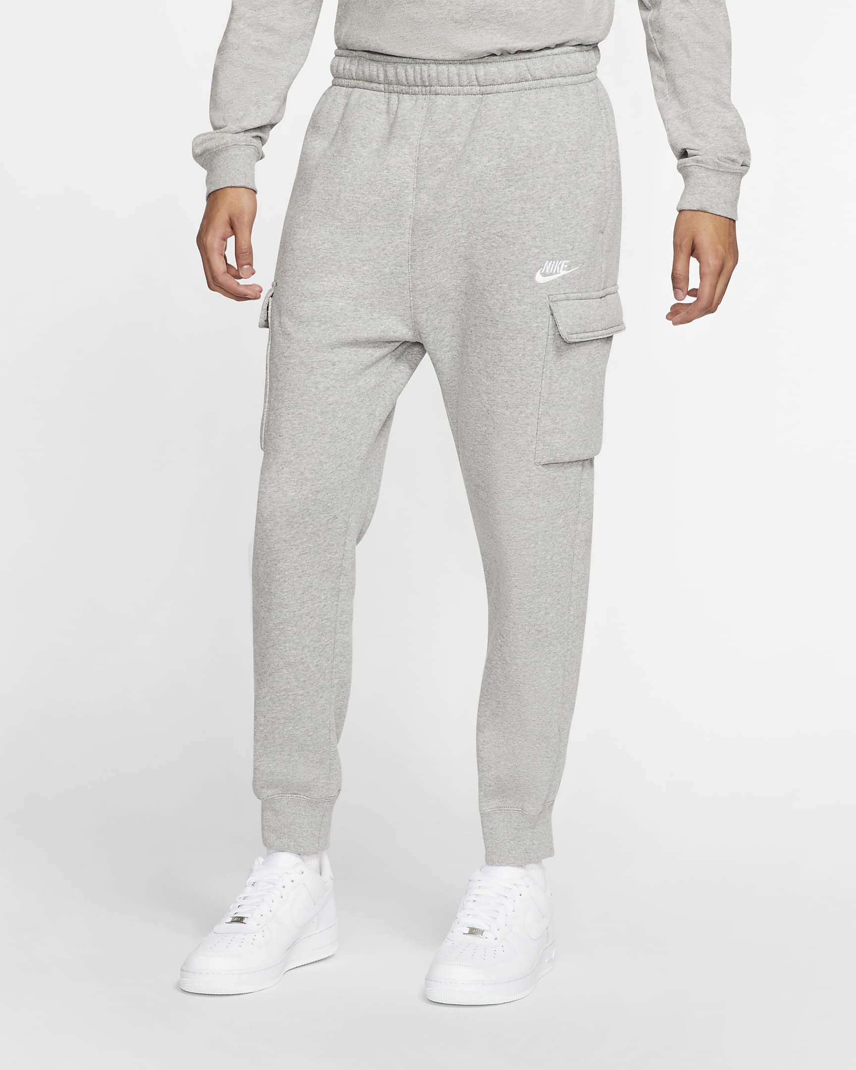 Calças cargo Nike Sportswear Club Fleece para homem - Cinzento Heather escuro/Prateado Matte/Branco