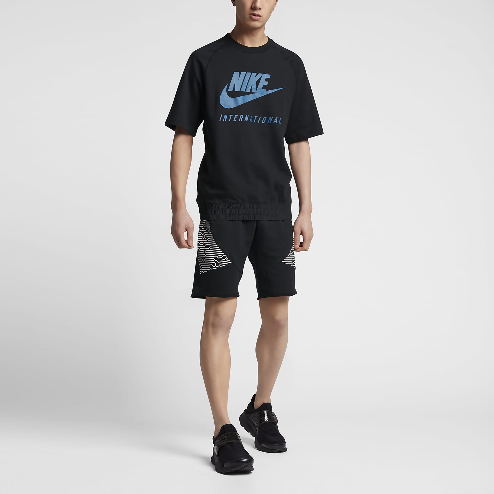 Nike International Crew Men's T-Shirt. Nike IN