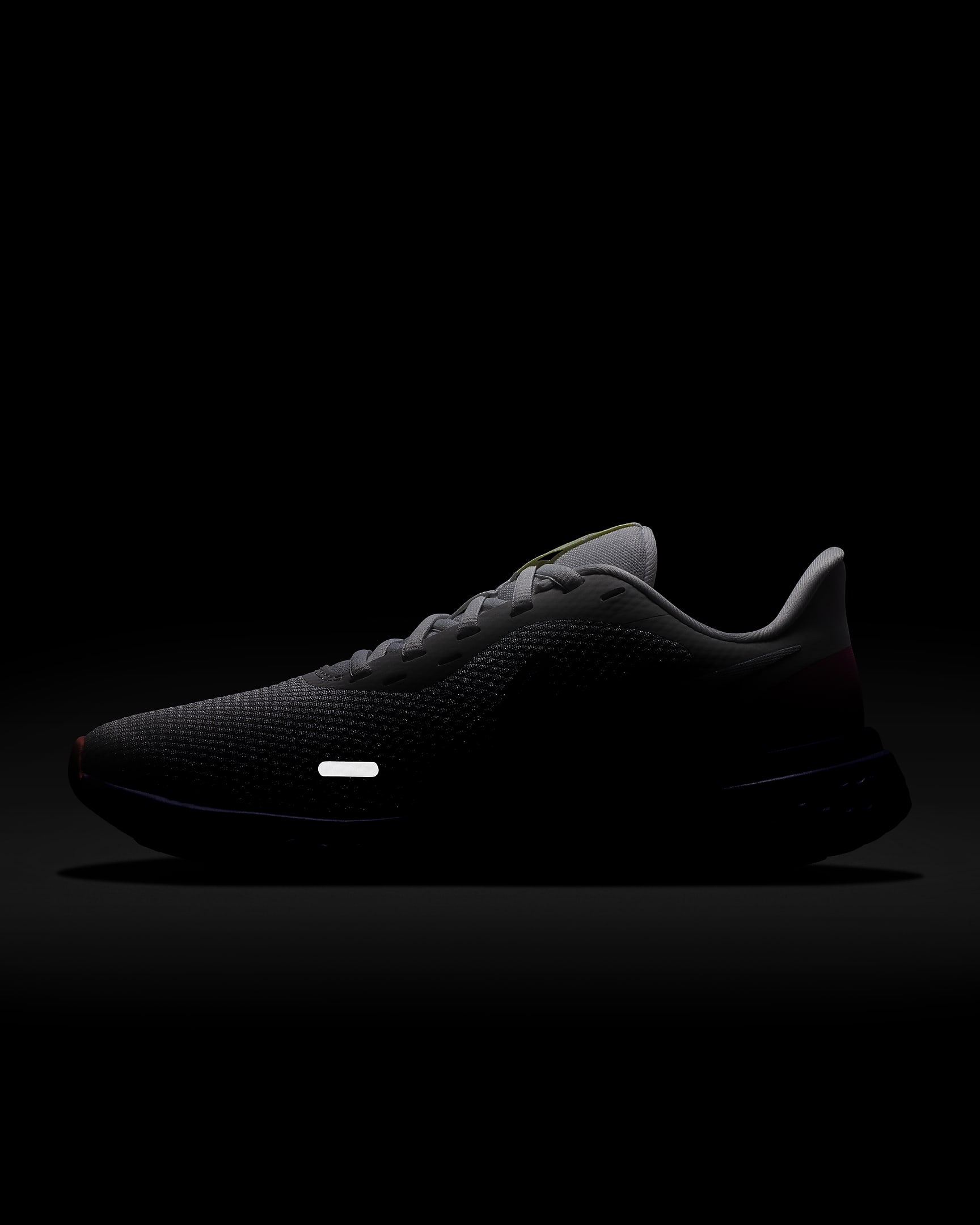 drop nike revolution 5