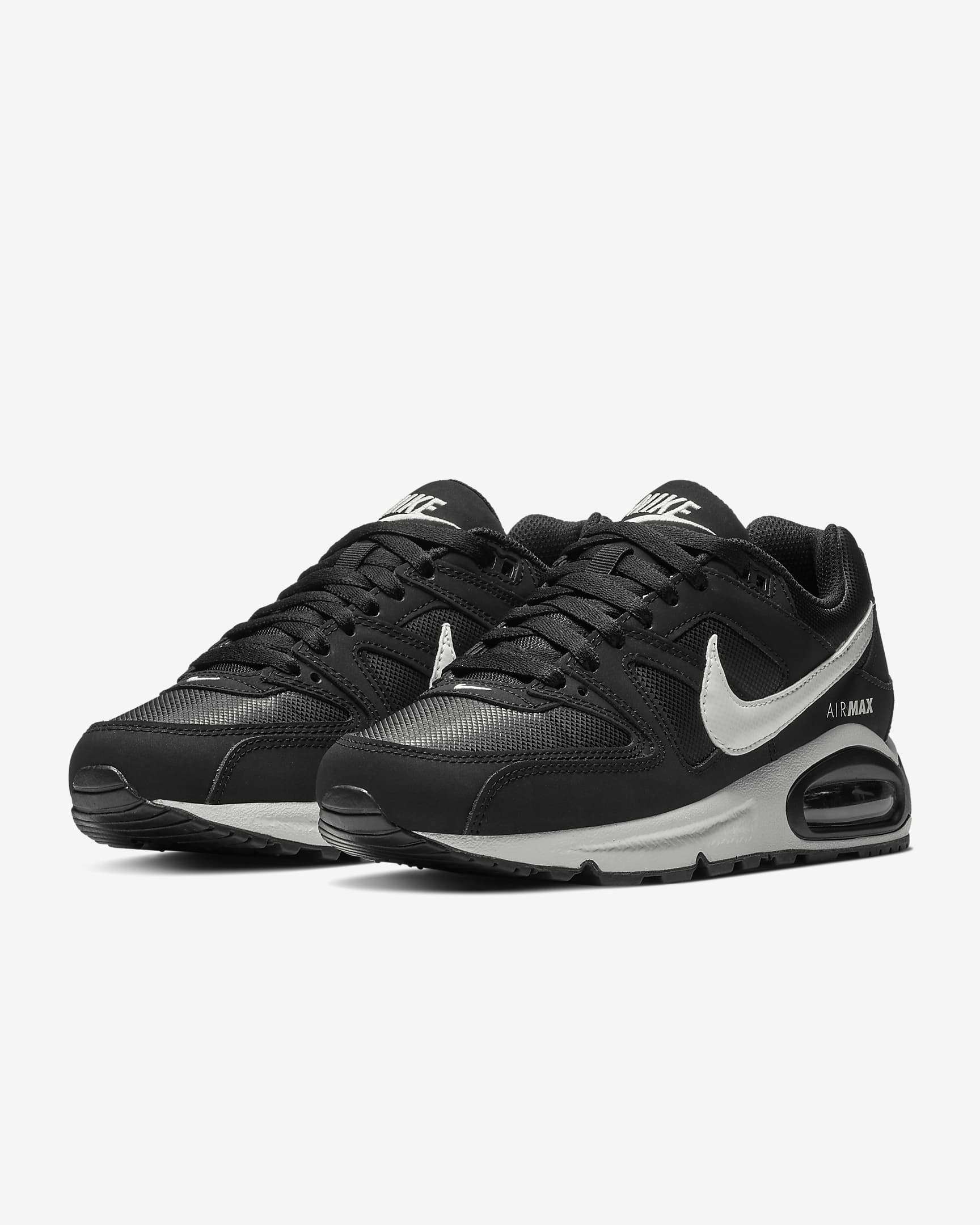 Tenis para mujer Nike Air Max Command - Negro/Blanco