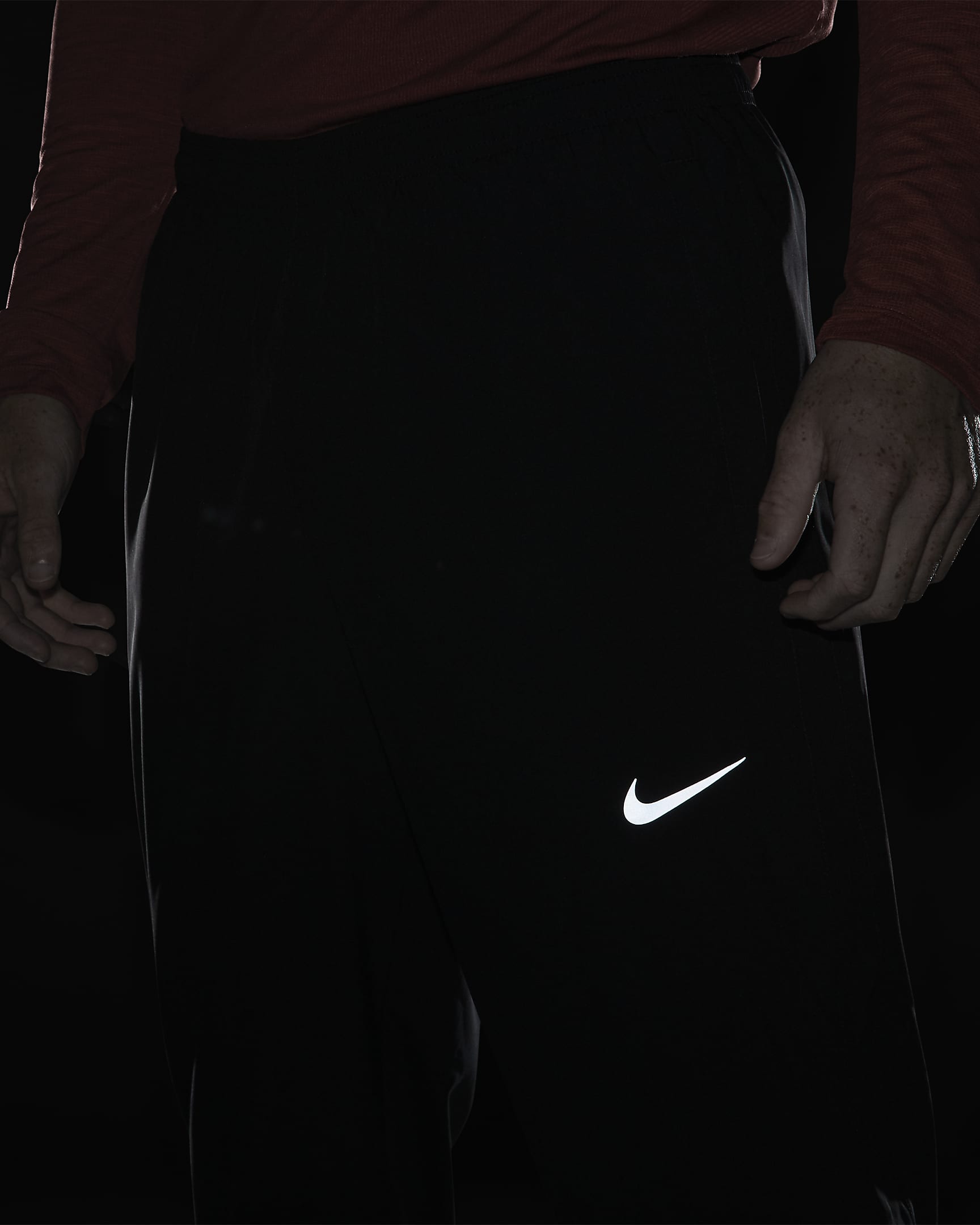 Nike Men's Woven Running Trousers. Nike HU