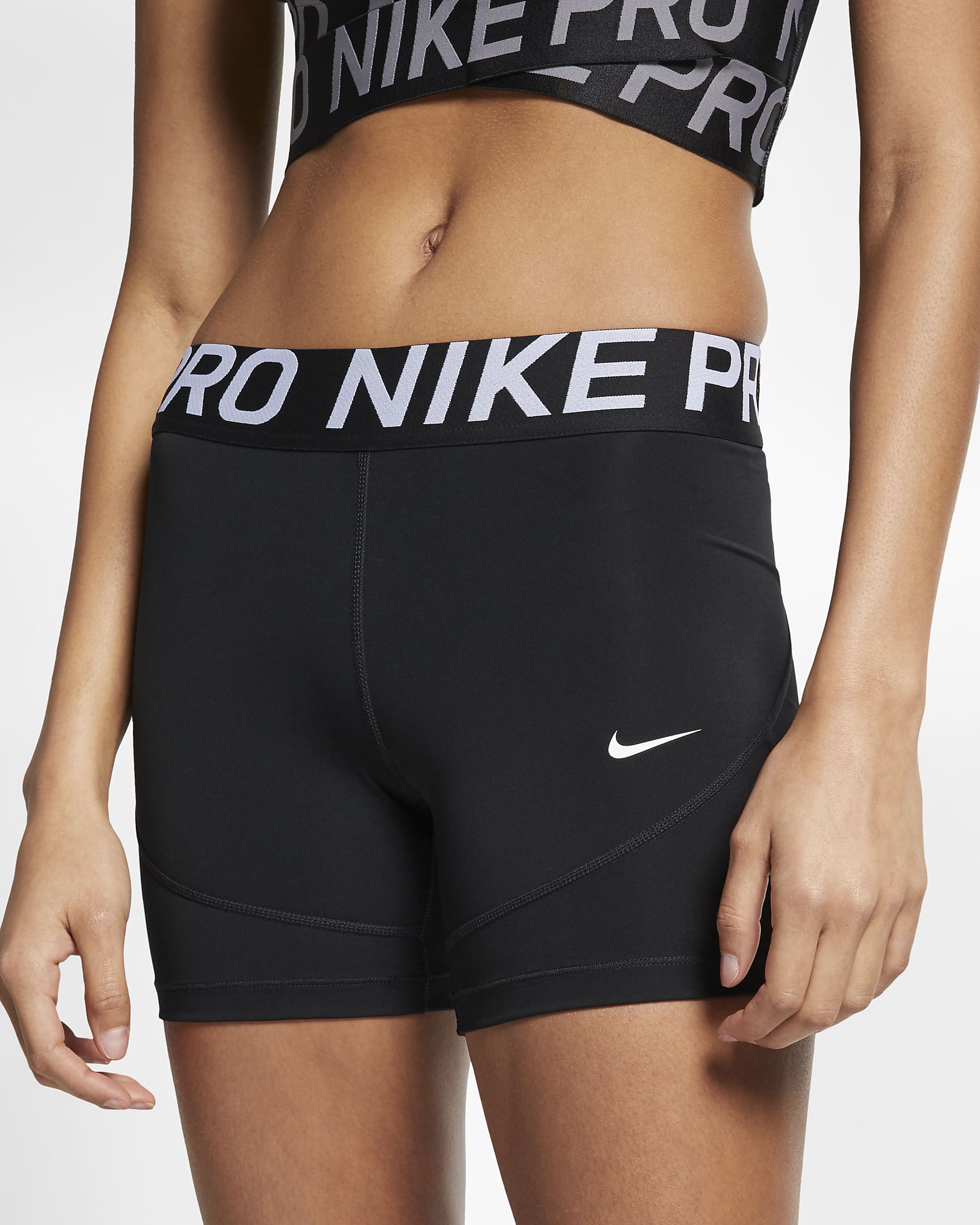 Shorts de 12,5 cm para mujer Nike Pro - Negro/Blanco