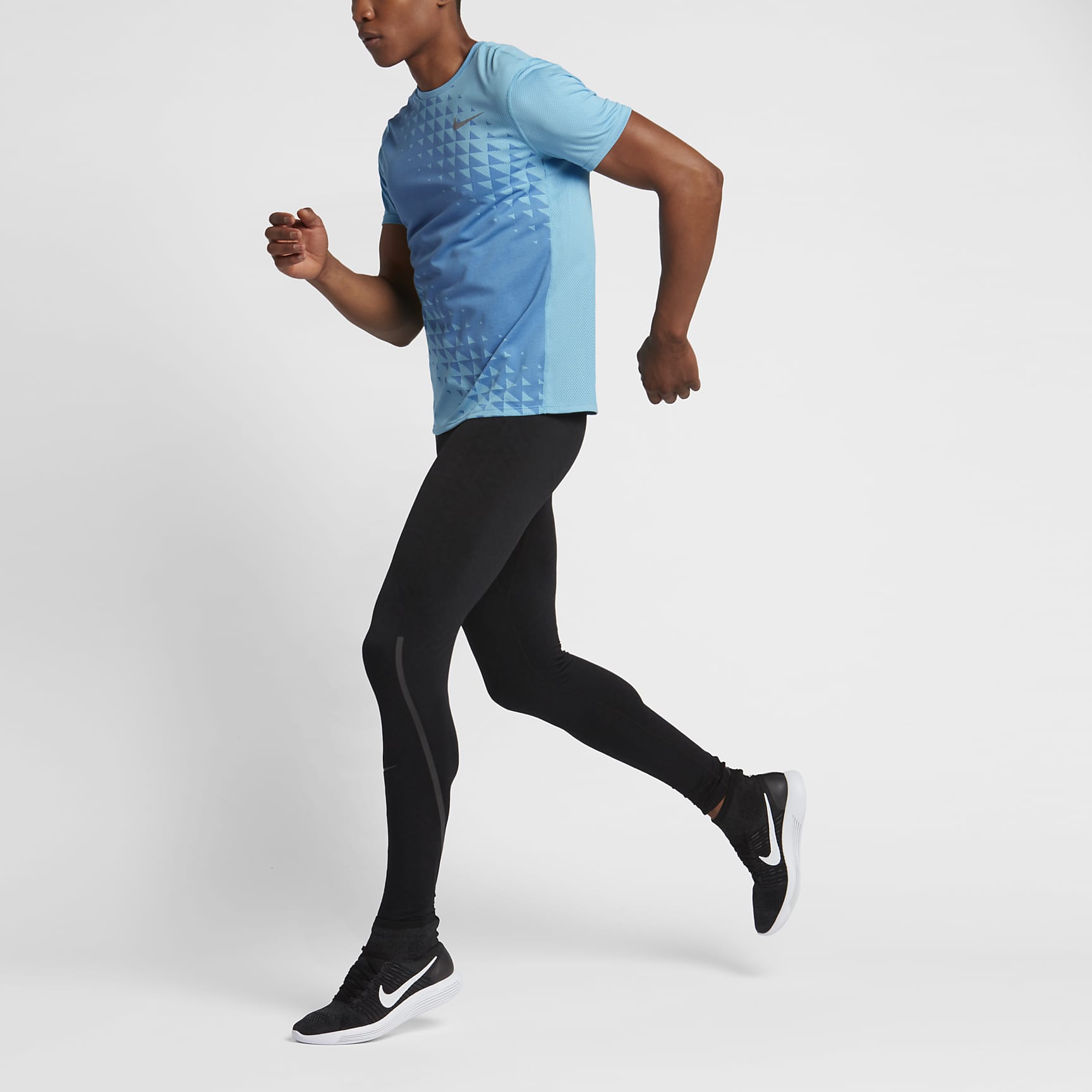 Nike Zonal Cooling Relay Graphic Men's Short-Sleeve Running Top. Nike PH