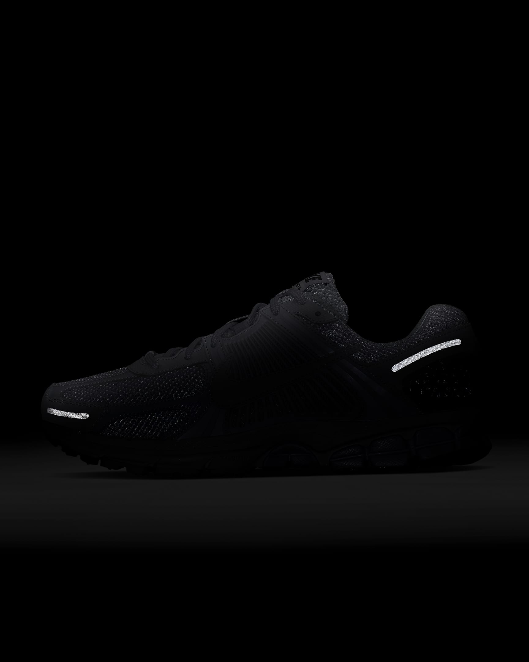 Nike Zoom Vomero 5 Men's Shoes - Vast Grey/Black/Sail/Vast Grey