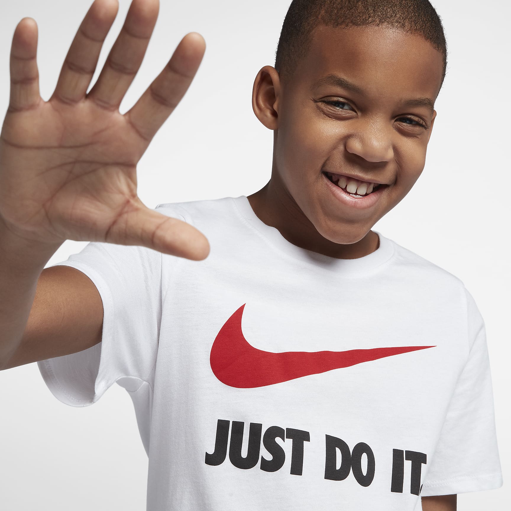 Nike Just Do It Swoosh Older Kids' (Boys') T-Shirt. Nike CH
