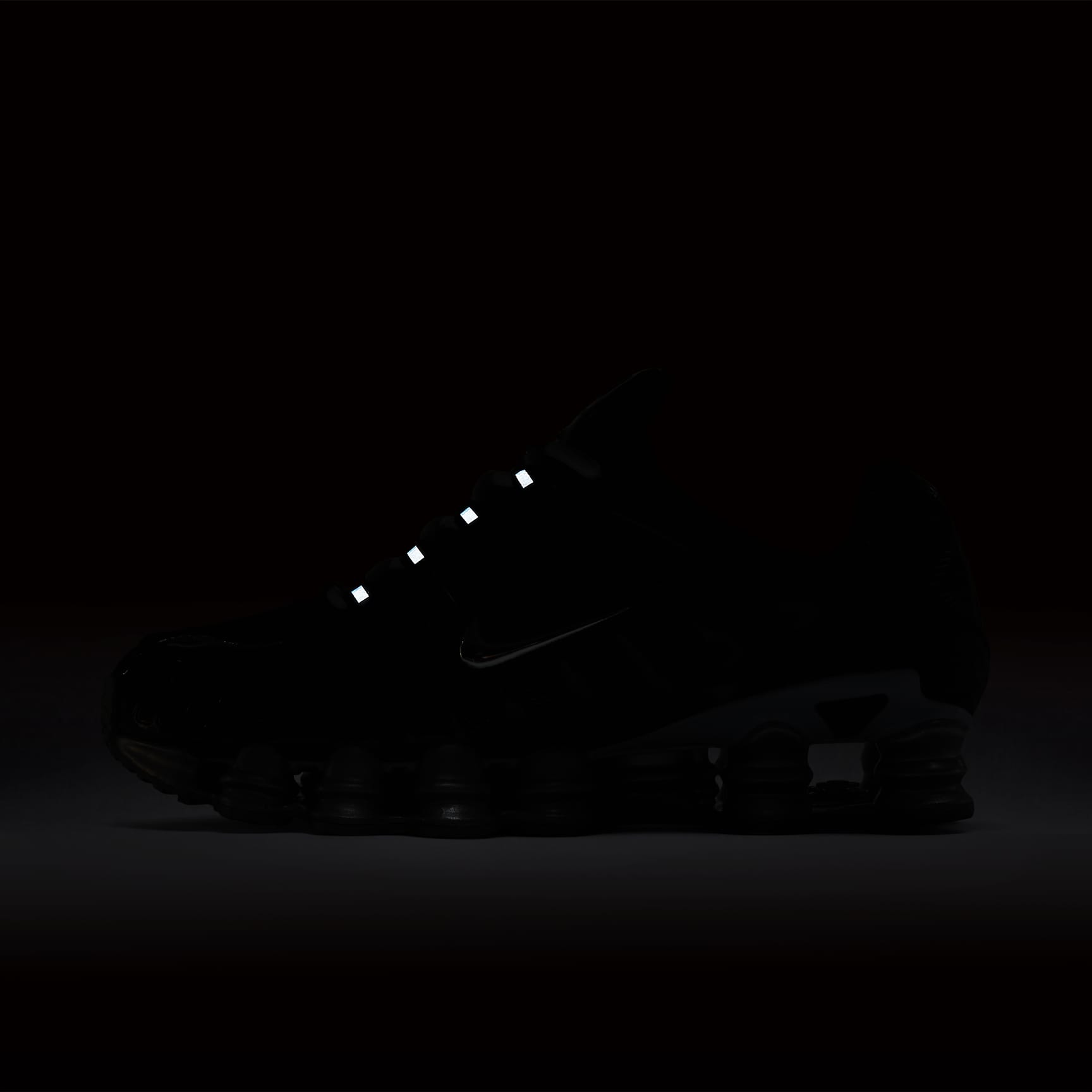 nike shox tl men's stores