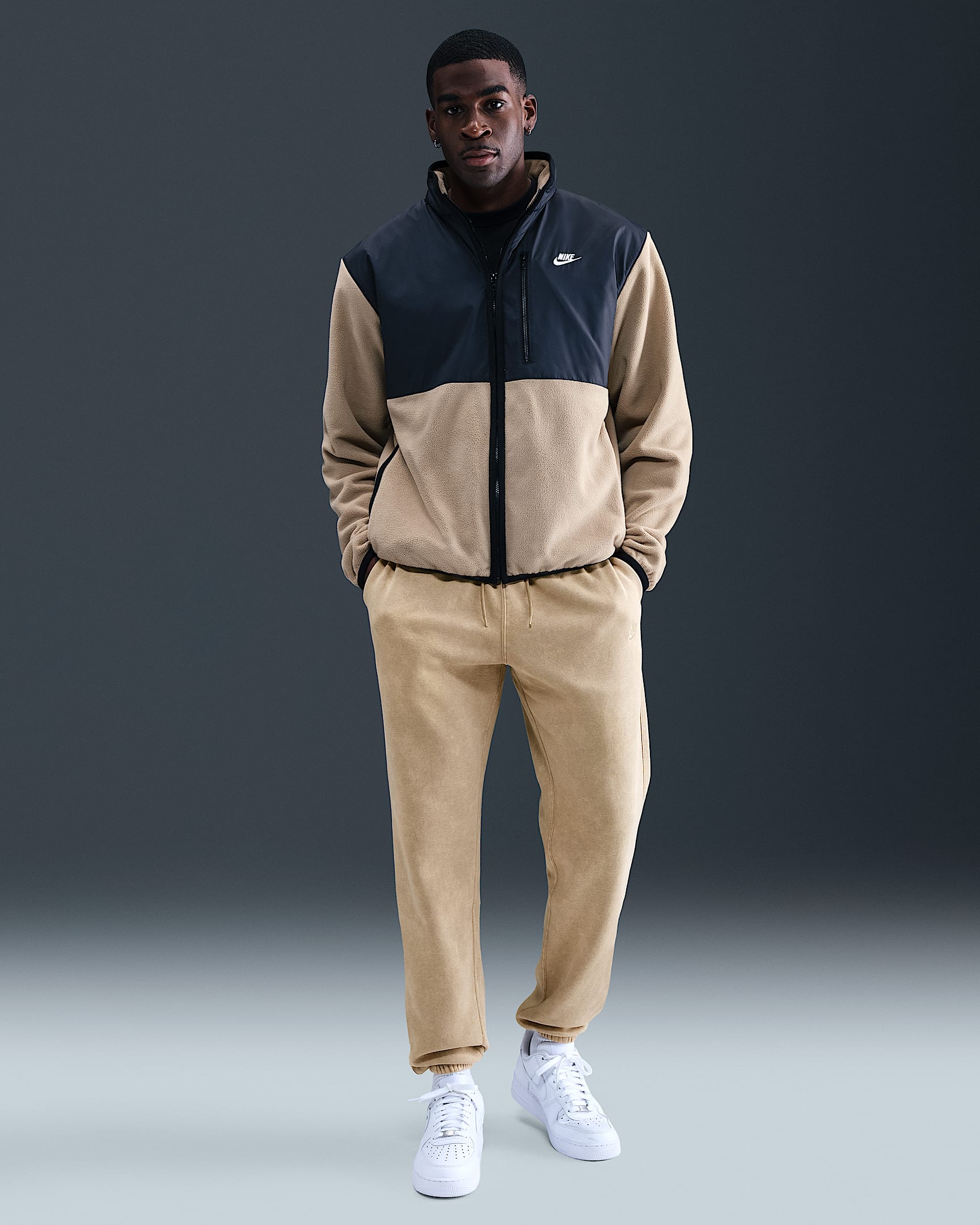 Nike Sportswear Club