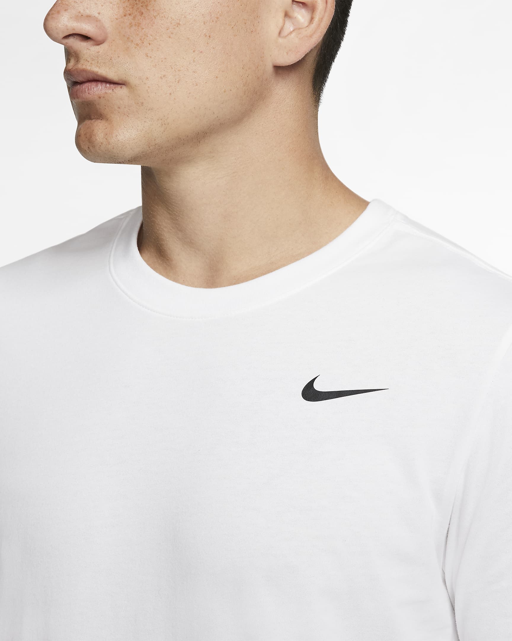 Nike Dri-FIT férfi fitneszpóló - Fehér/Fekete