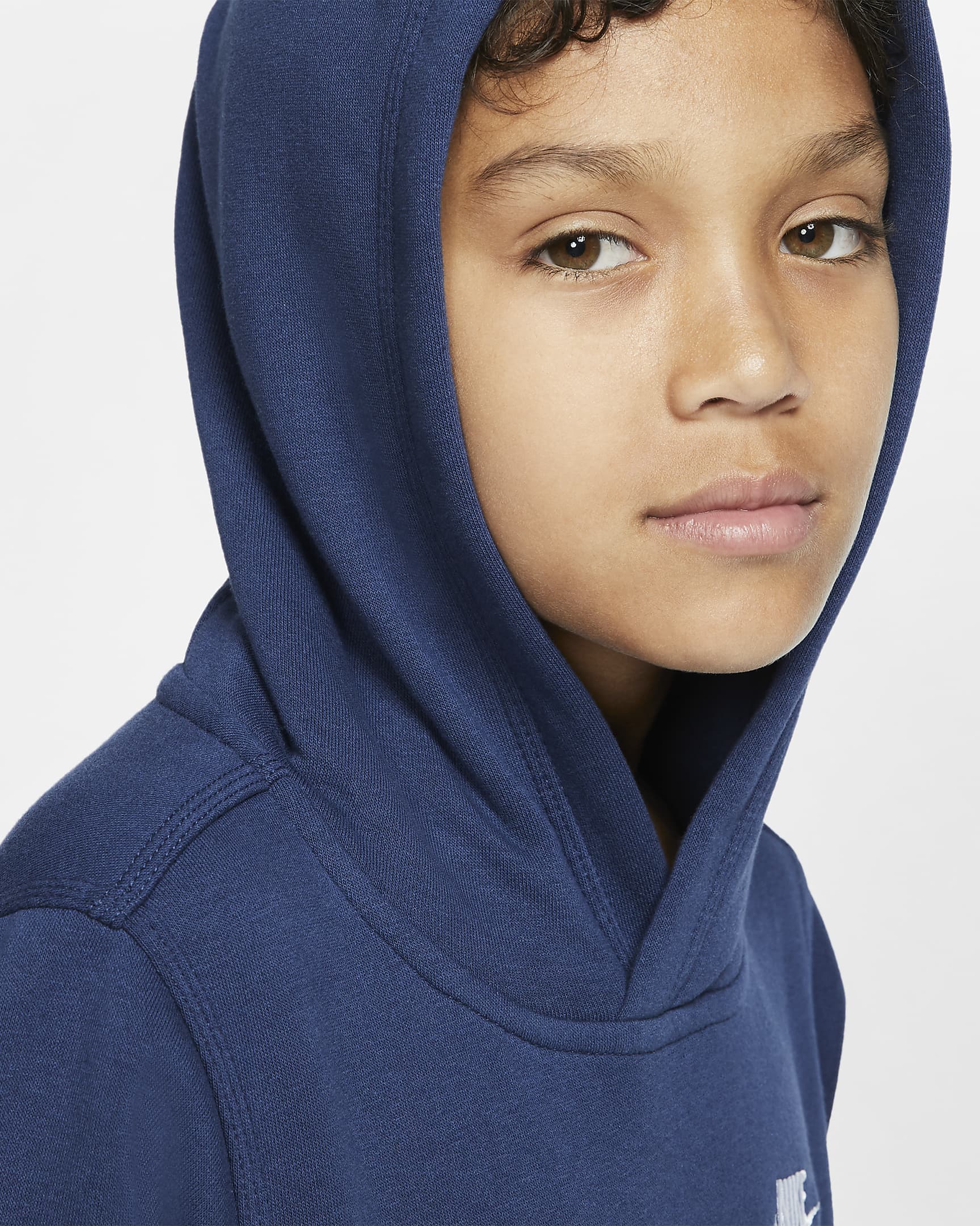 Nike Sportswear Club Older Kids' Pullover Hoodie. Nike LU