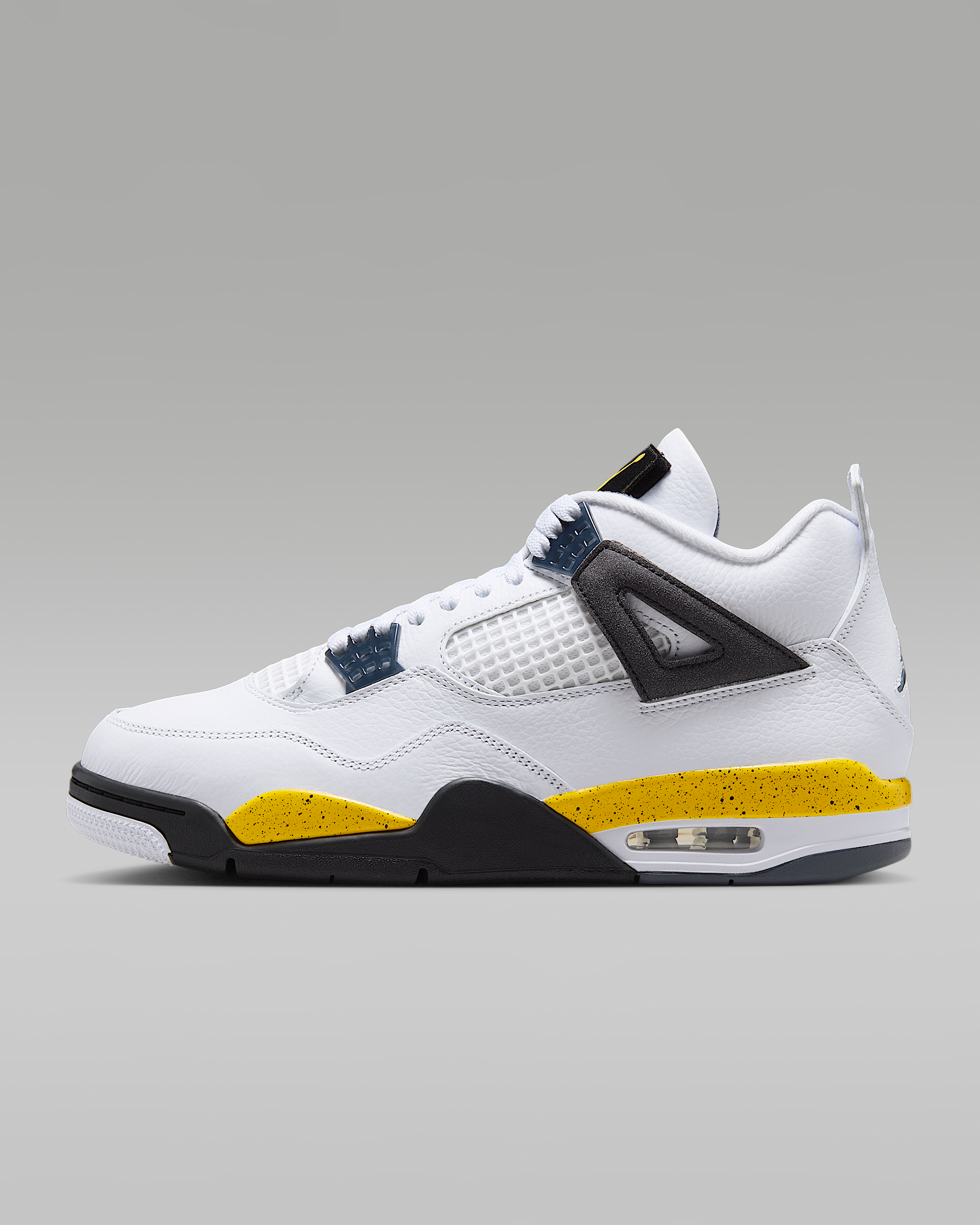 Air Jordan 4 Retro "Tour Yellow"