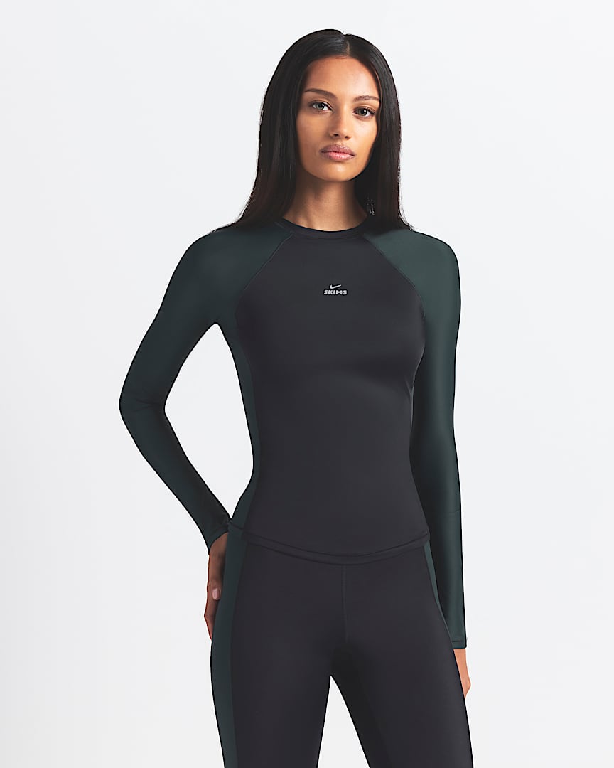 NikeSKIMS Shine Women's Long-Sleeve Crew-Neck Top