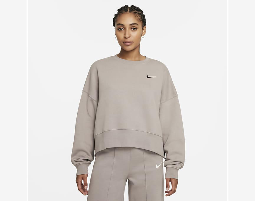 Crop Fleece Sweatshirt. Nike LU