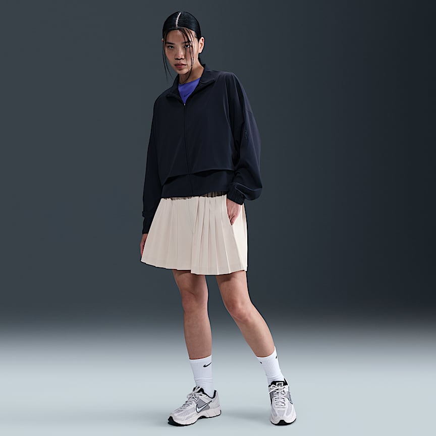 NIKE - ☆新品☆ NIKE 2021年新作　テニスウェア　スコート　beige US-S NIKE公式】ナイキコート メンズ テニス Tシャツ.オンライン