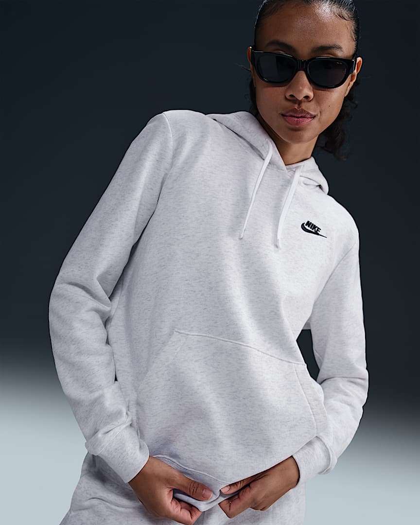 Nike Sportswear Club Fleece Women's Pullover Hoodie