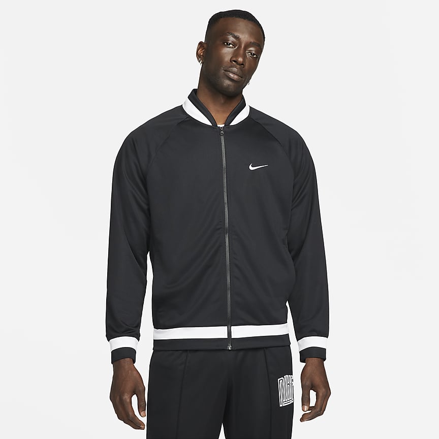 Pullover Training Hoodie. Nike 