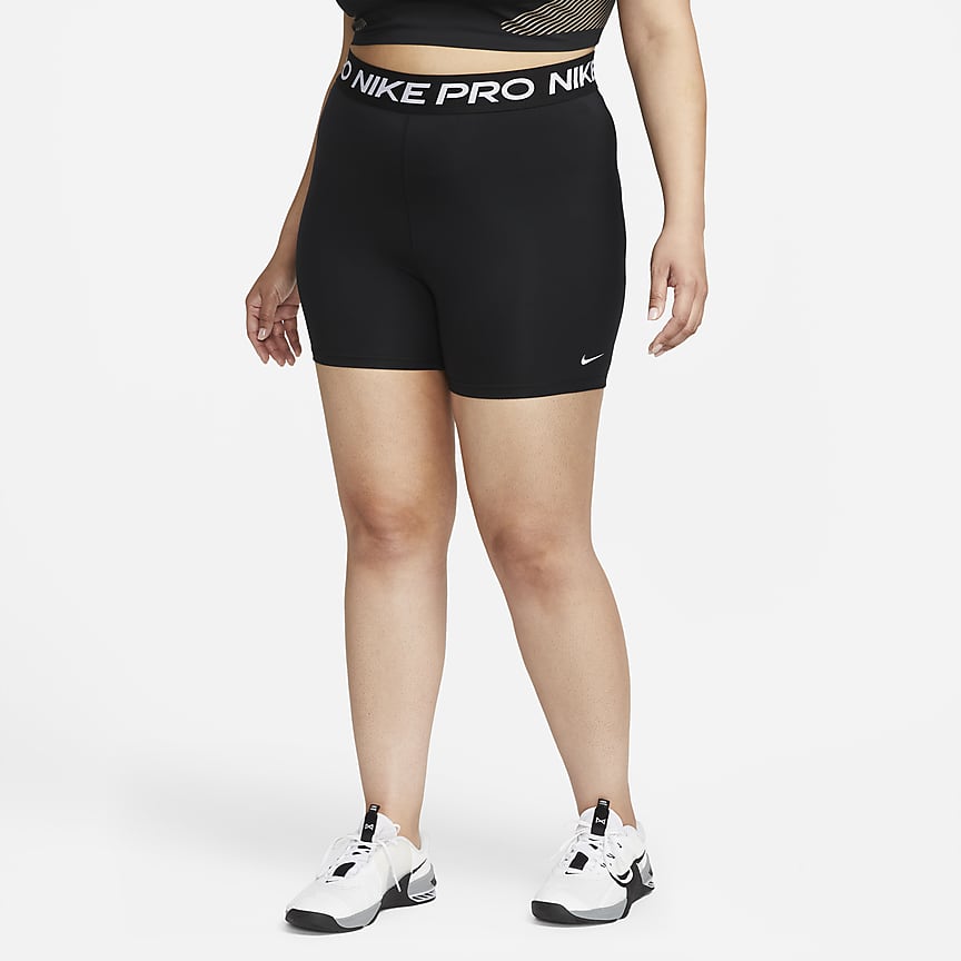 Nike Plus Size Essential Cycle Shorts in Black
