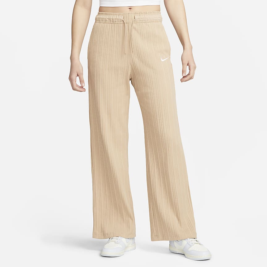High-Rise Trousers. Nike LU