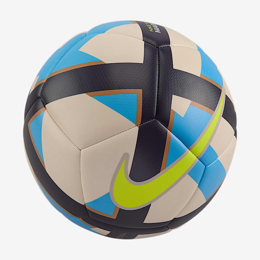 Nike Maestro
