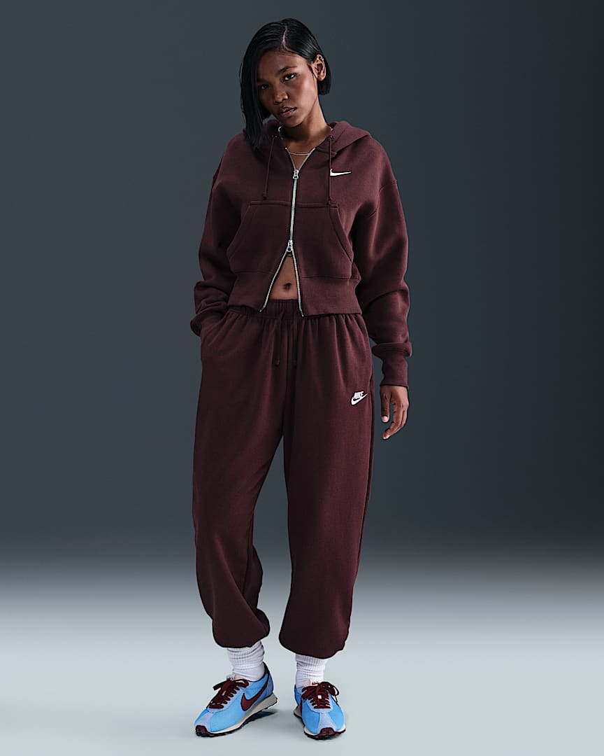 Nike Sportswear Club Fleece Women's Mid-Rise Oversized Sweatpants