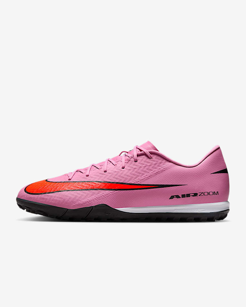 Nike Streetgato Low-Top Soccer Shoes