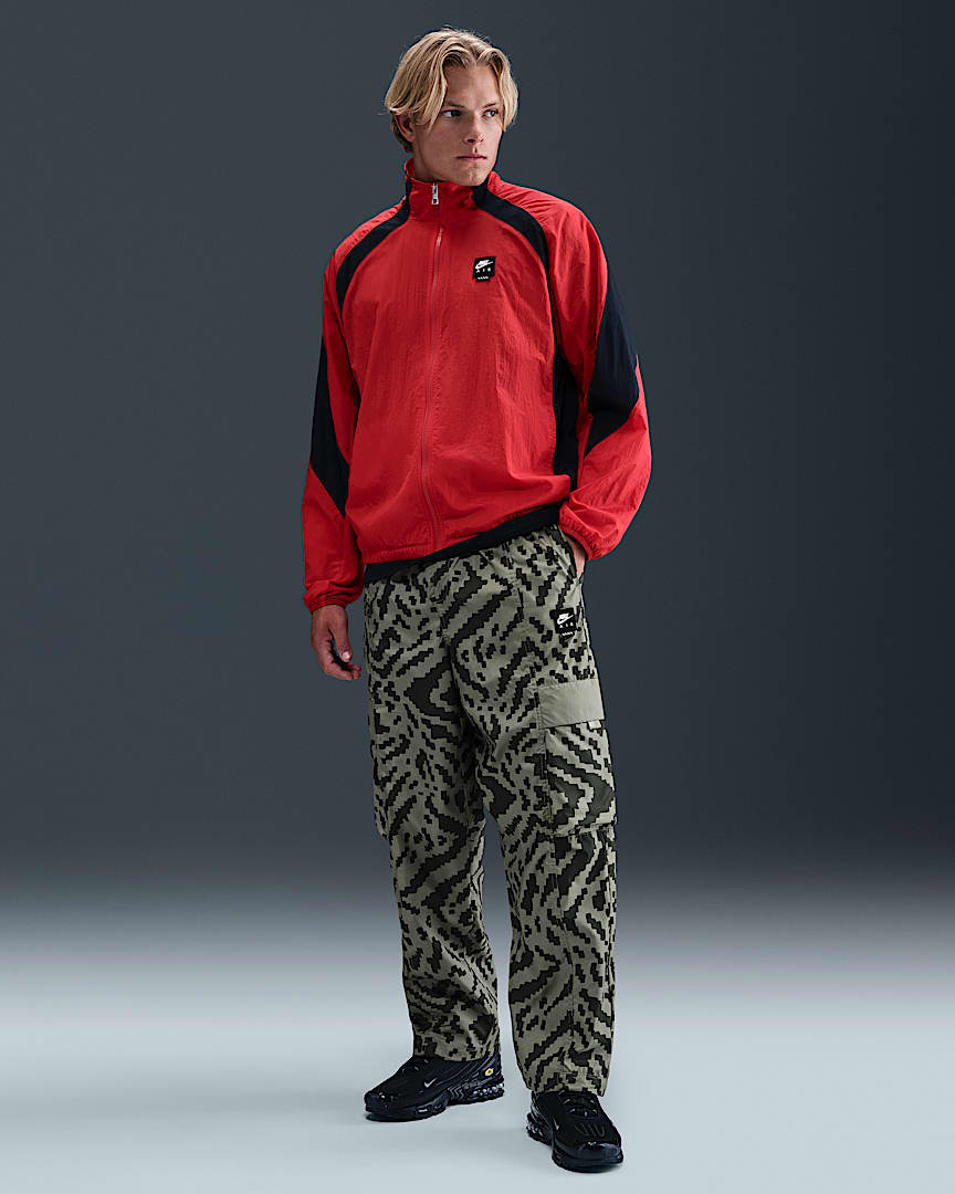 Nike Air Men's Half-Zip Jacket