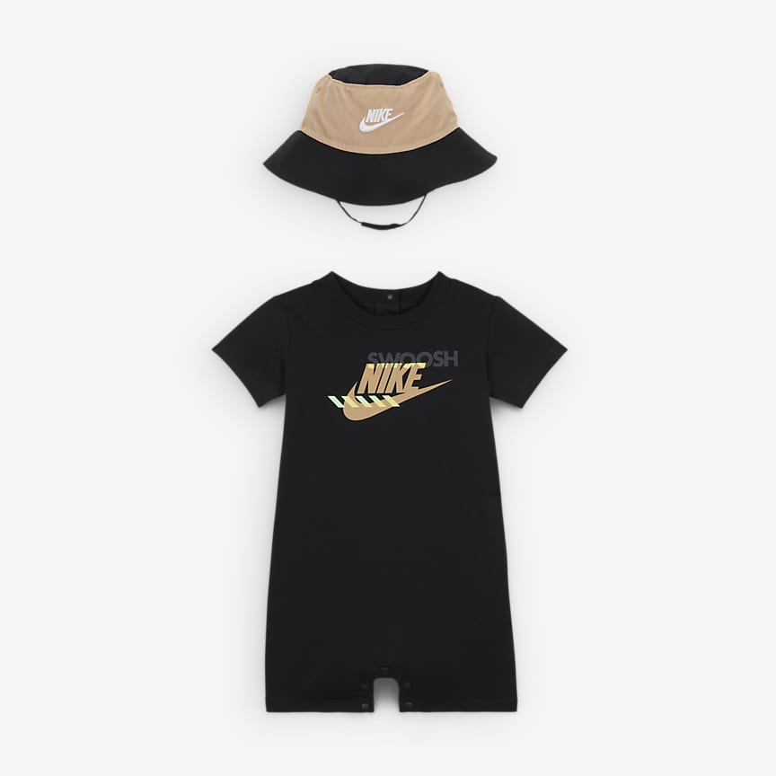 Nike Sportswear Tech Fleece Reimagined Men's Oversized Short-Sleeve Top.  Nike JP