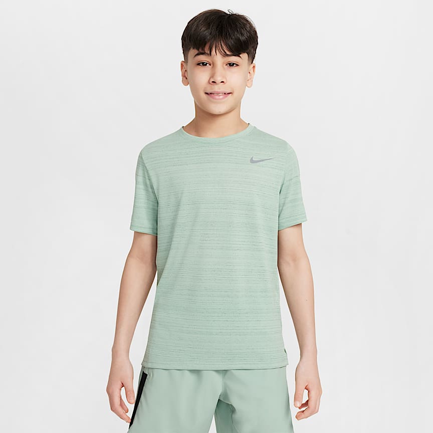 NIKE（ナイキ）×sacai（サカイ）◆ミッドライズ レギンス XL NIKE公式】ナイキ x sacai ミッドライズ レギンス.オンライン