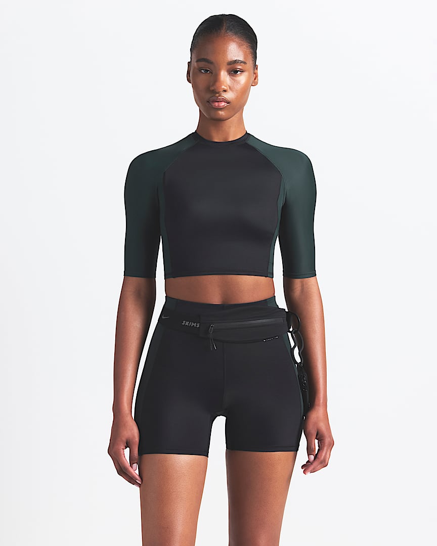 NikeSKIMS Matte Women's High-Waisted Footsie Grip Leggings