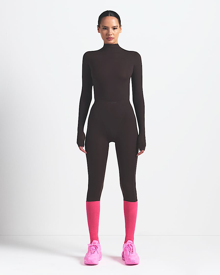 NikeSKIMS Vintage Seamless Women's Mock-Neck Crop Top