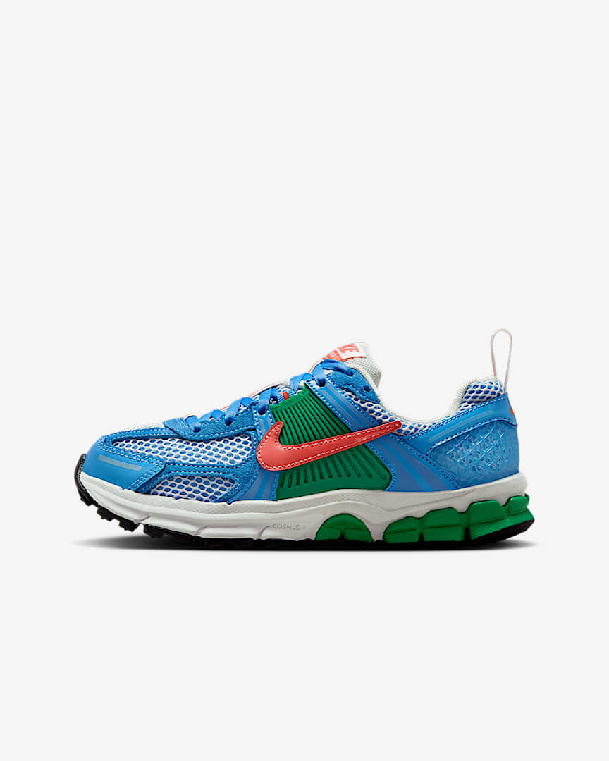 Nike IsoFly Big Kids' Basketball Shoes