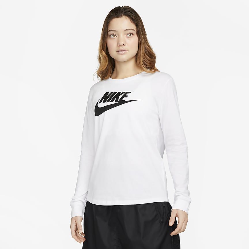 Nike Sportswear Essentials Women's Logo T-Shirt. Nike.com