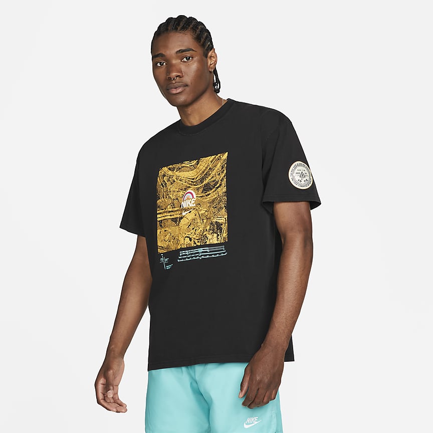 Nike Sportswear Men's T-Shirt. Nike.com